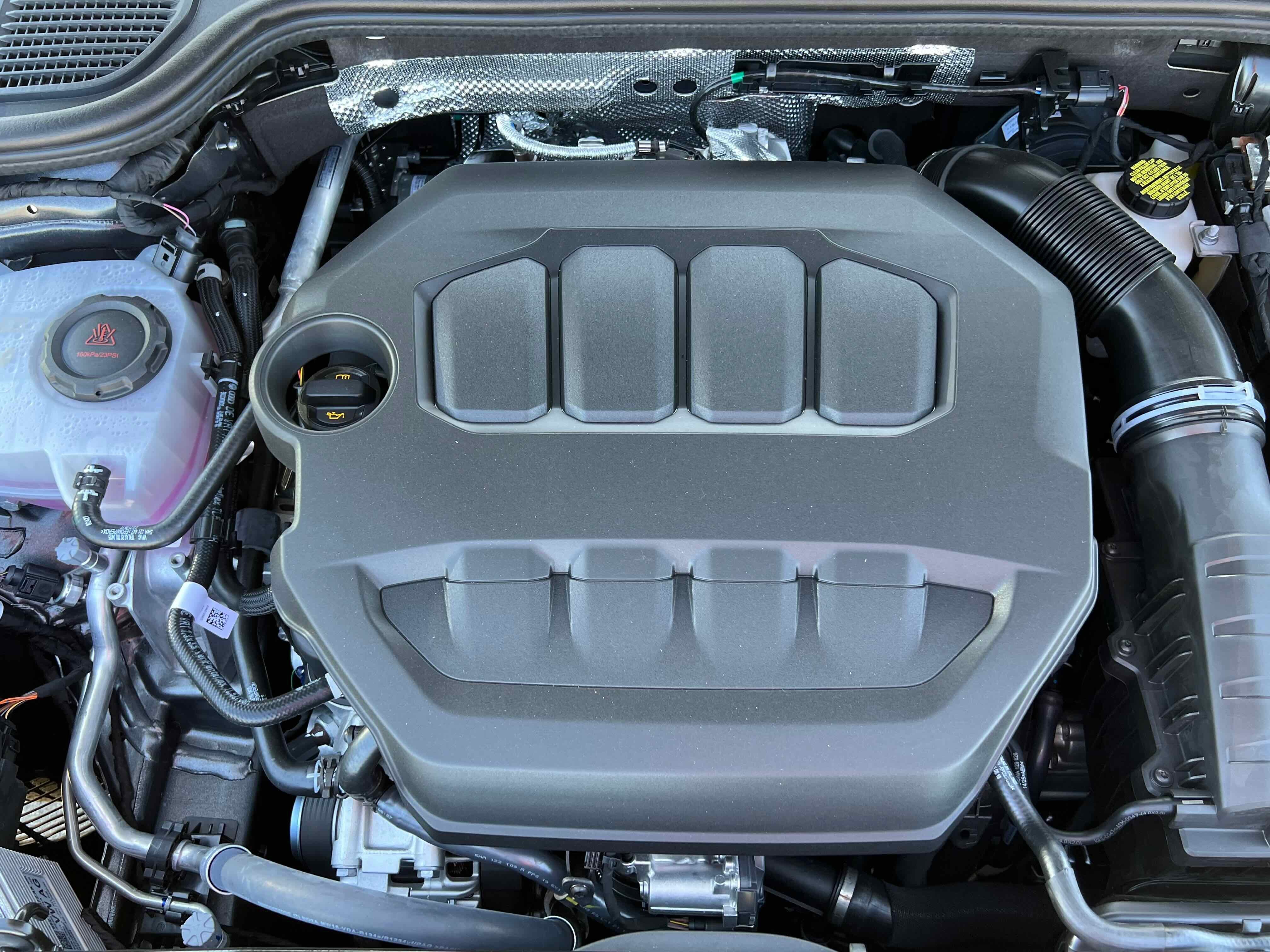 2025 Volkswagen Golf GTI SE