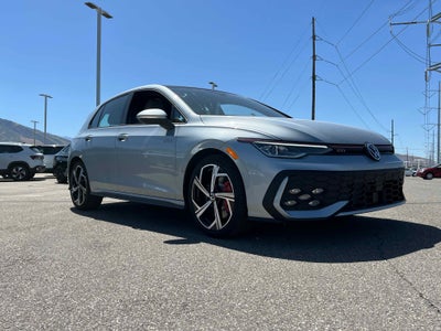 2025 Volkswagen Golf GTI SE