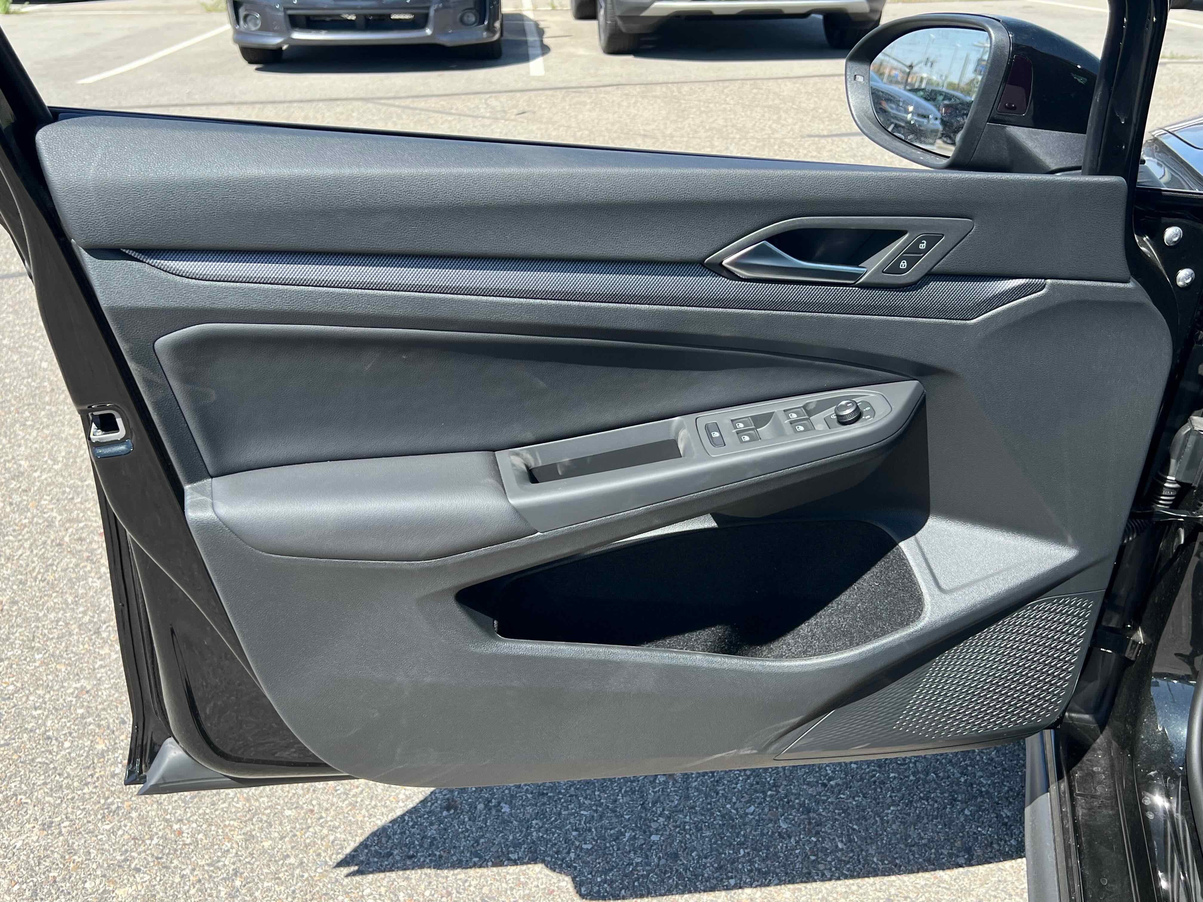 2025 Volkswagen Golf GTI SE