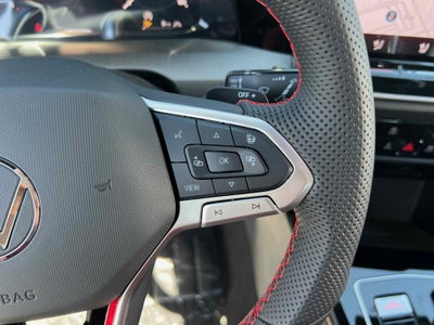 2025 Volkswagen Golf GTI SE