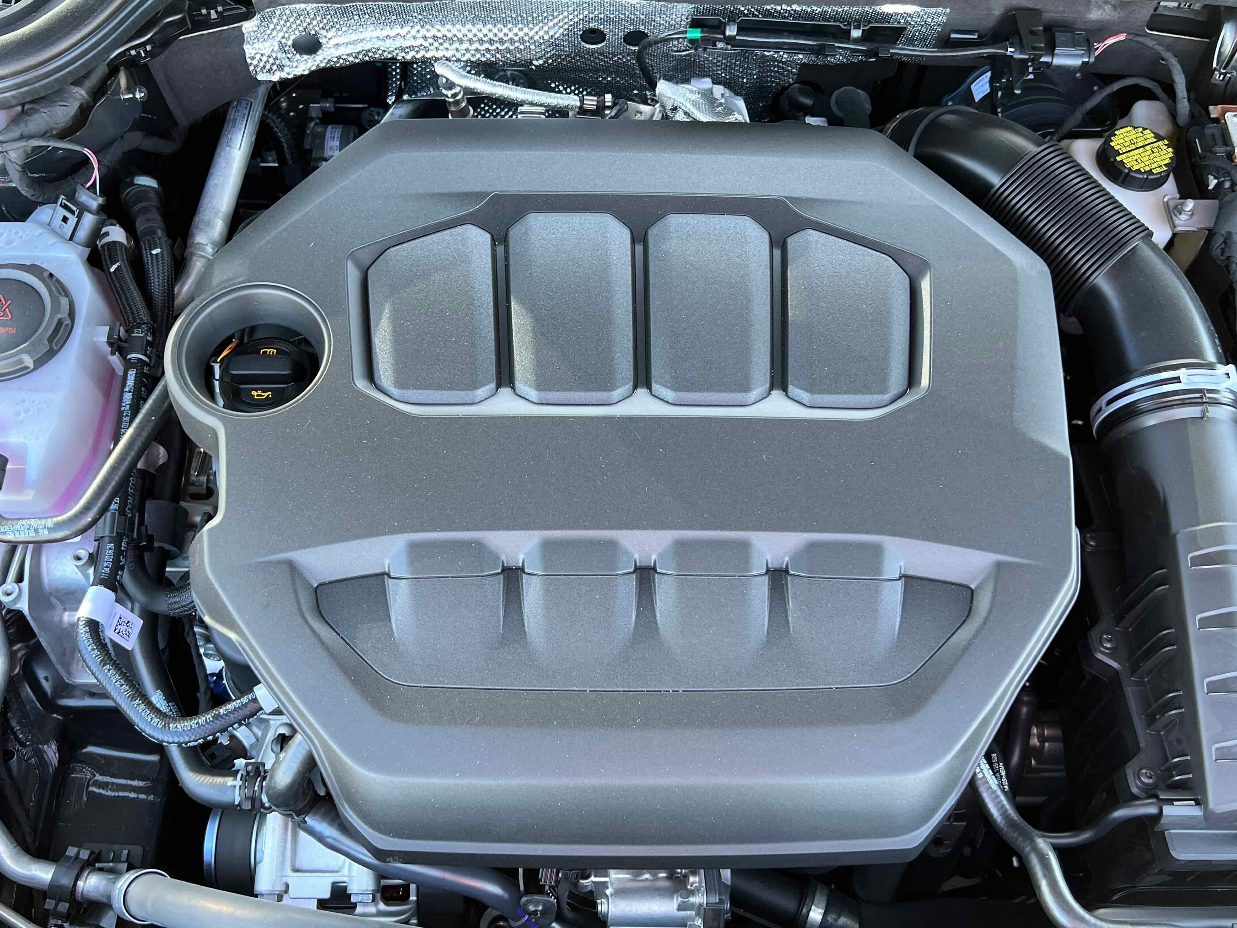 2025 Volkswagen Golf GTI SE