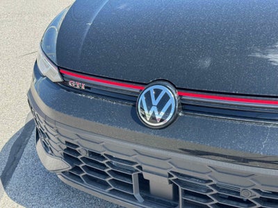 2025 Volkswagen Golf GTI SE
