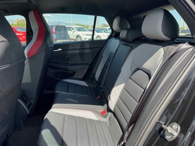 2025 Volkswagen Golf GTI SE