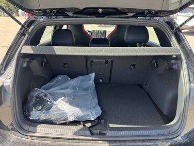 2025 Volkswagen Golf GTI SE