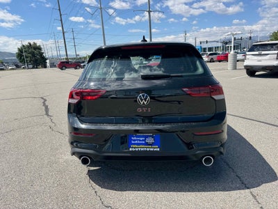 2025 Volkswagen Golf GTI SE