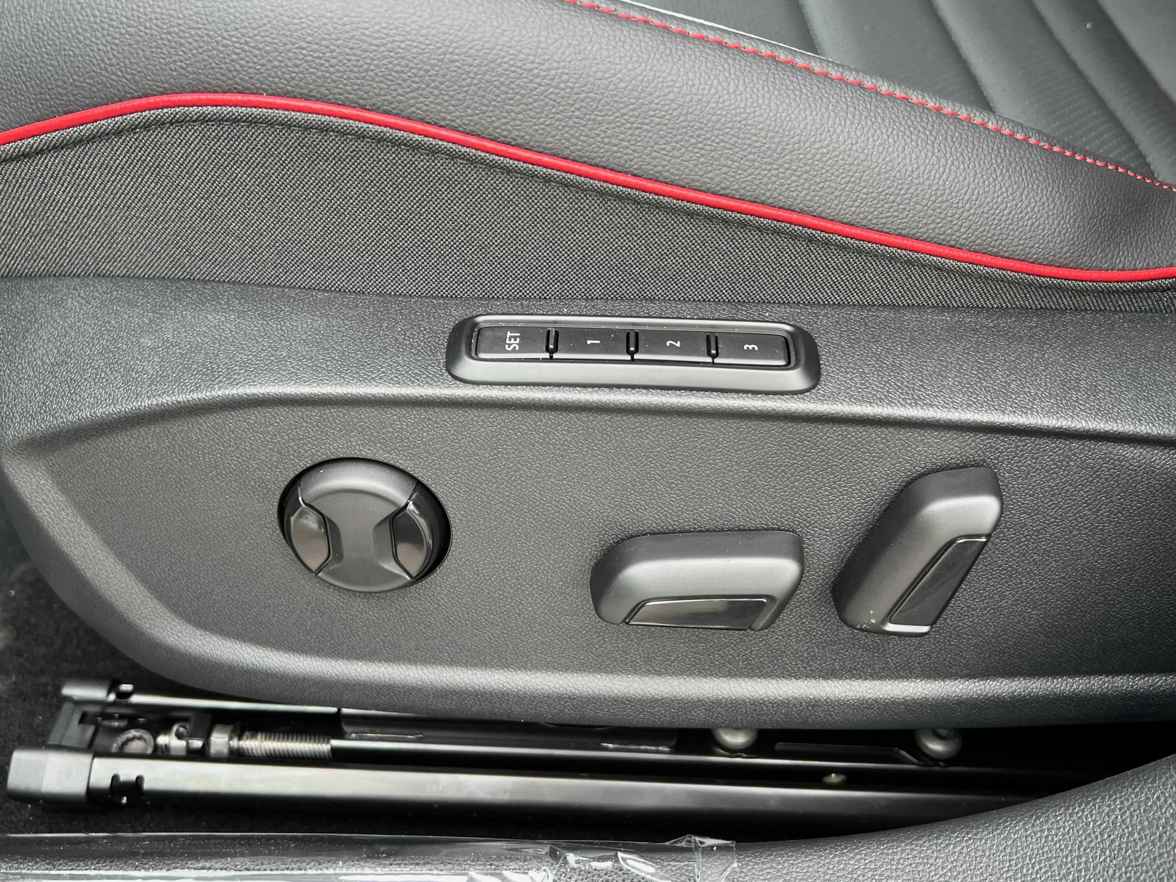 2026 Volkswagen Golf GTI SE