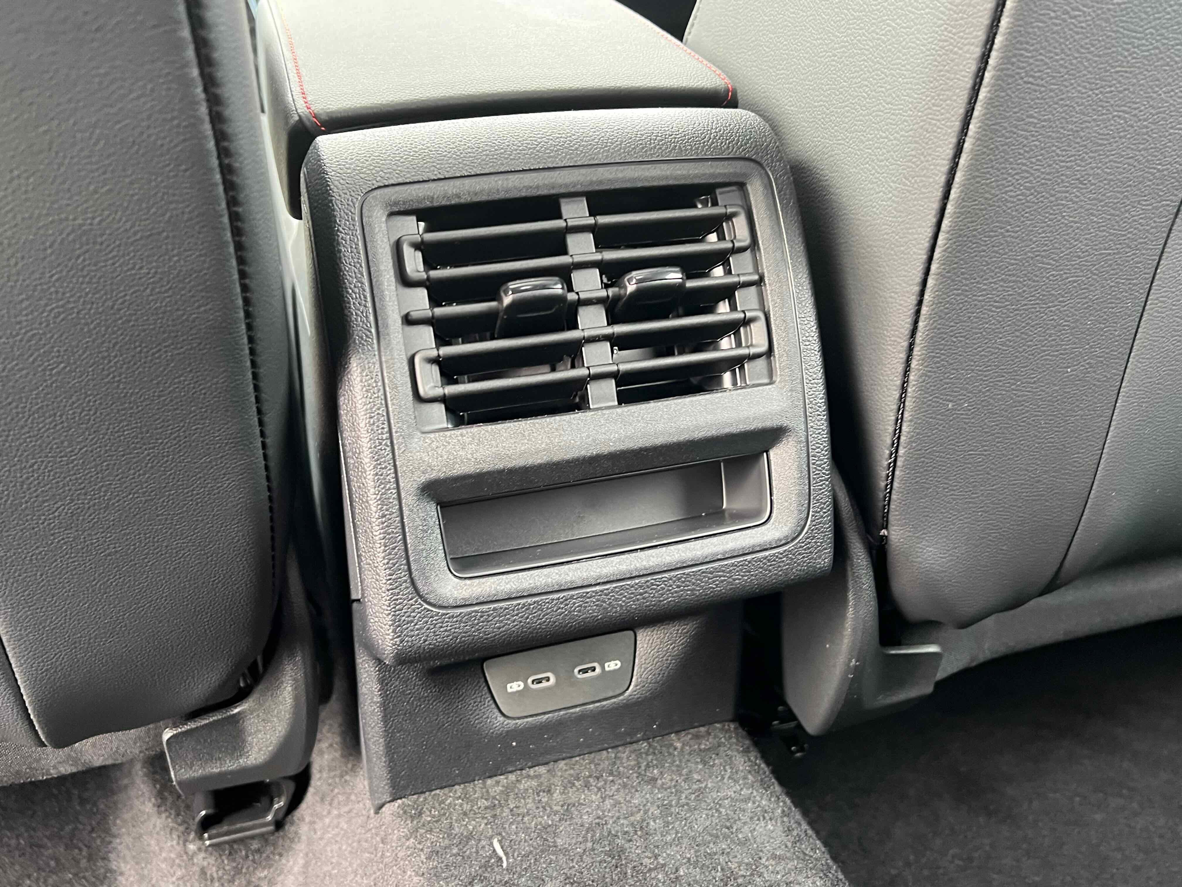 2026 Volkswagen Golf GTI SE