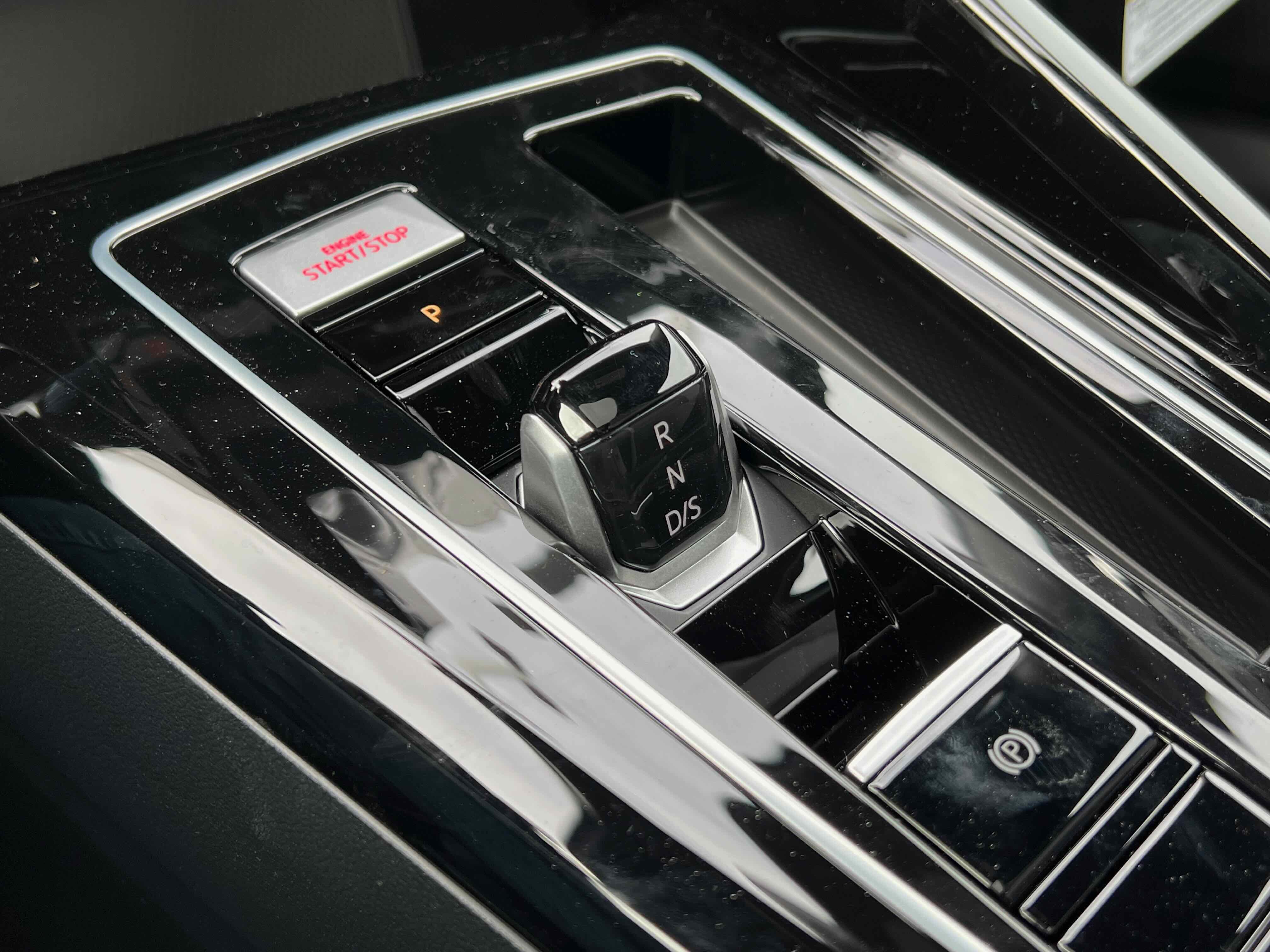 2026 Volkswagen Golf GTI SE