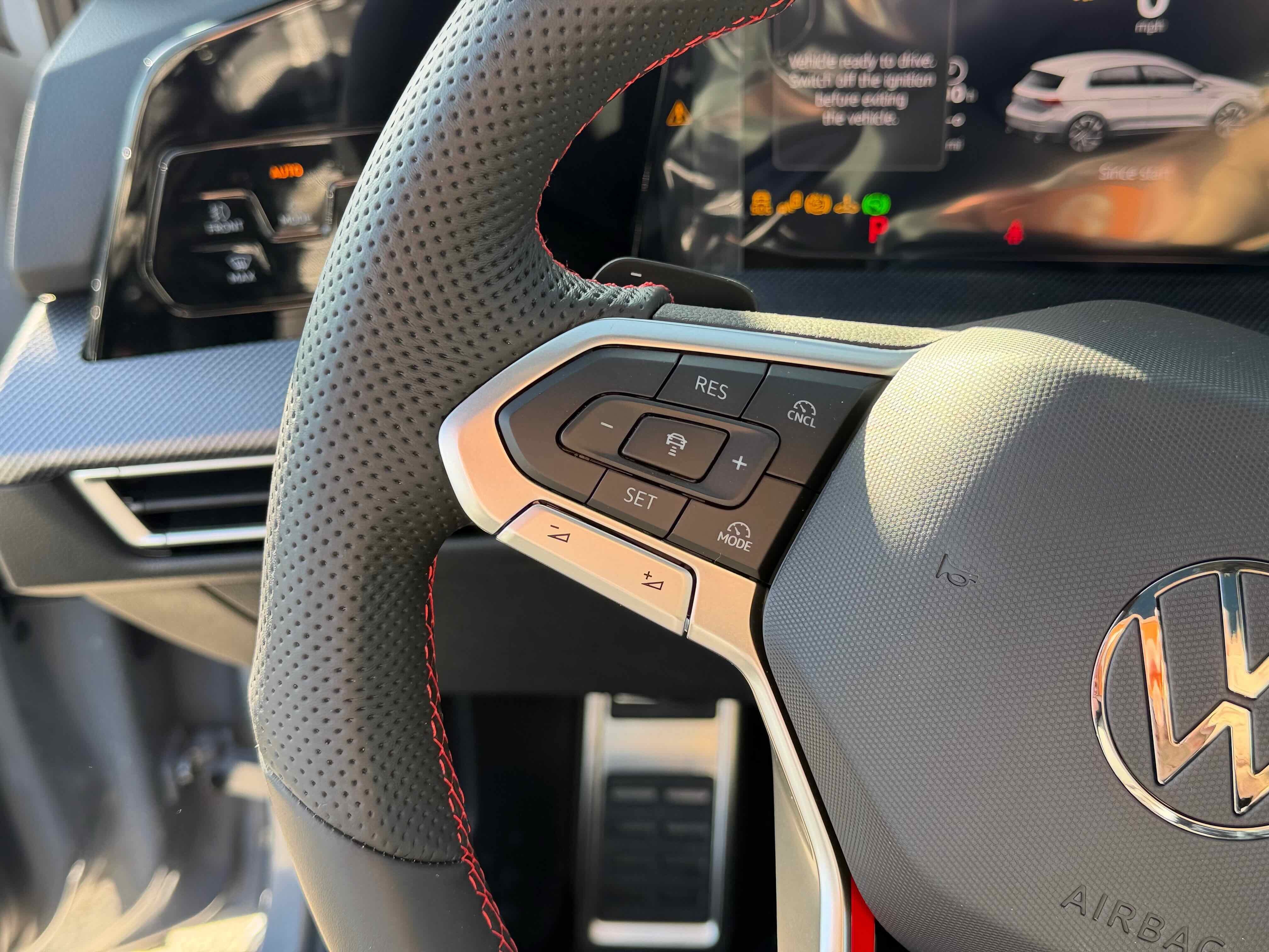 2026 Volkswagen Golf GTI SE