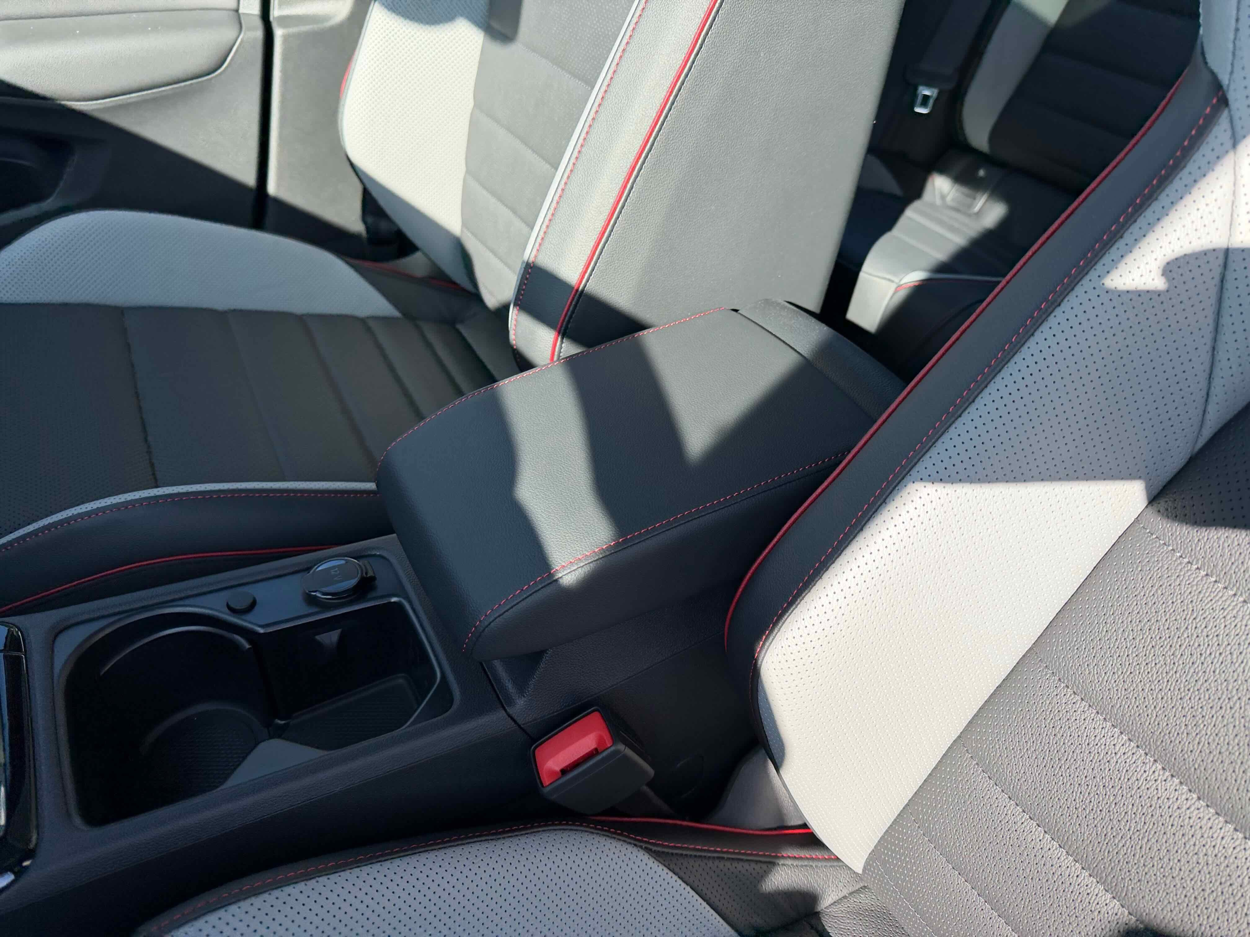 2026 Volkswagen Golf GTI SE