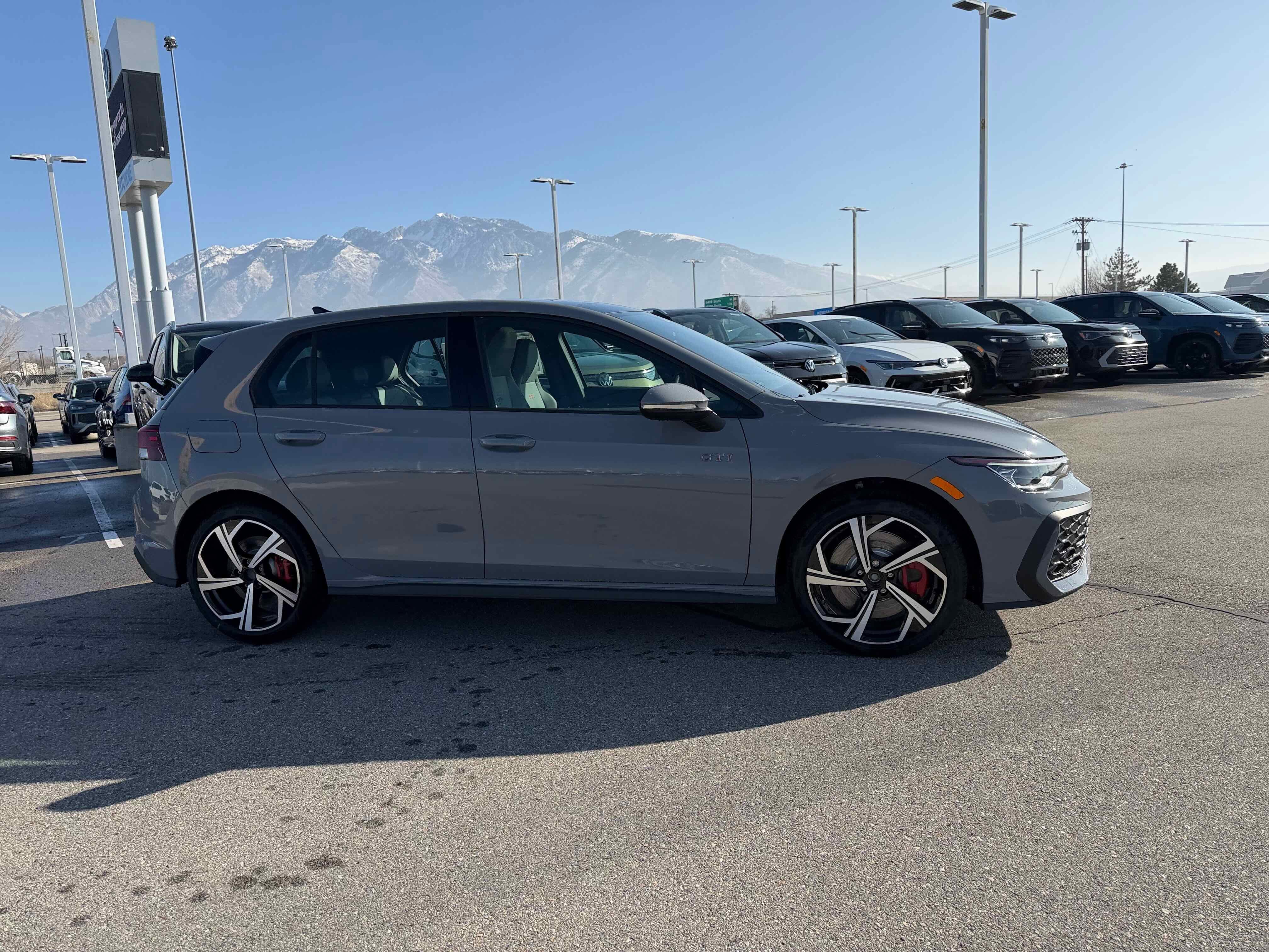 2026 Volkswagen Golf GTI SE