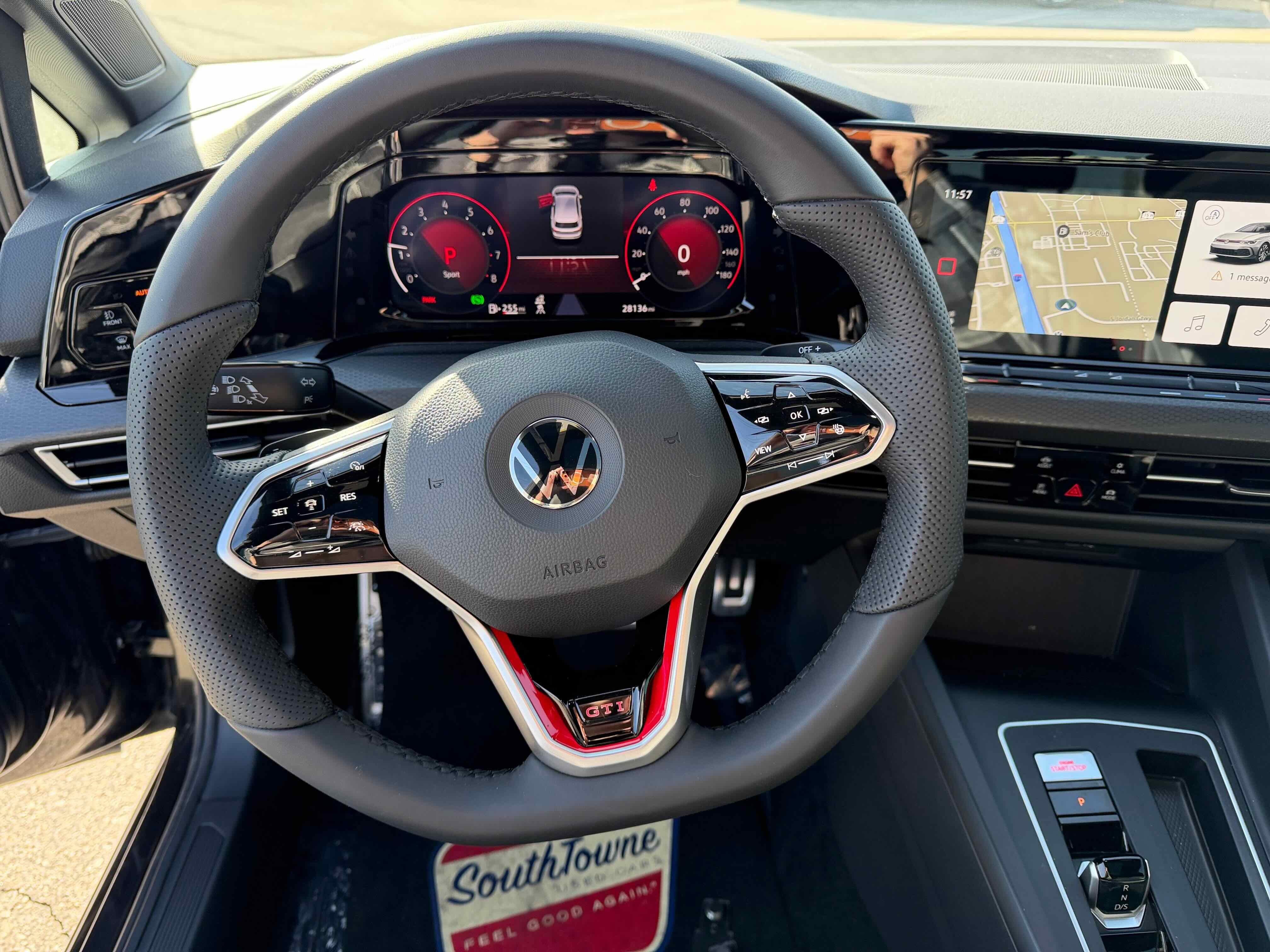 2022 Volkswagen Golf GTI SE