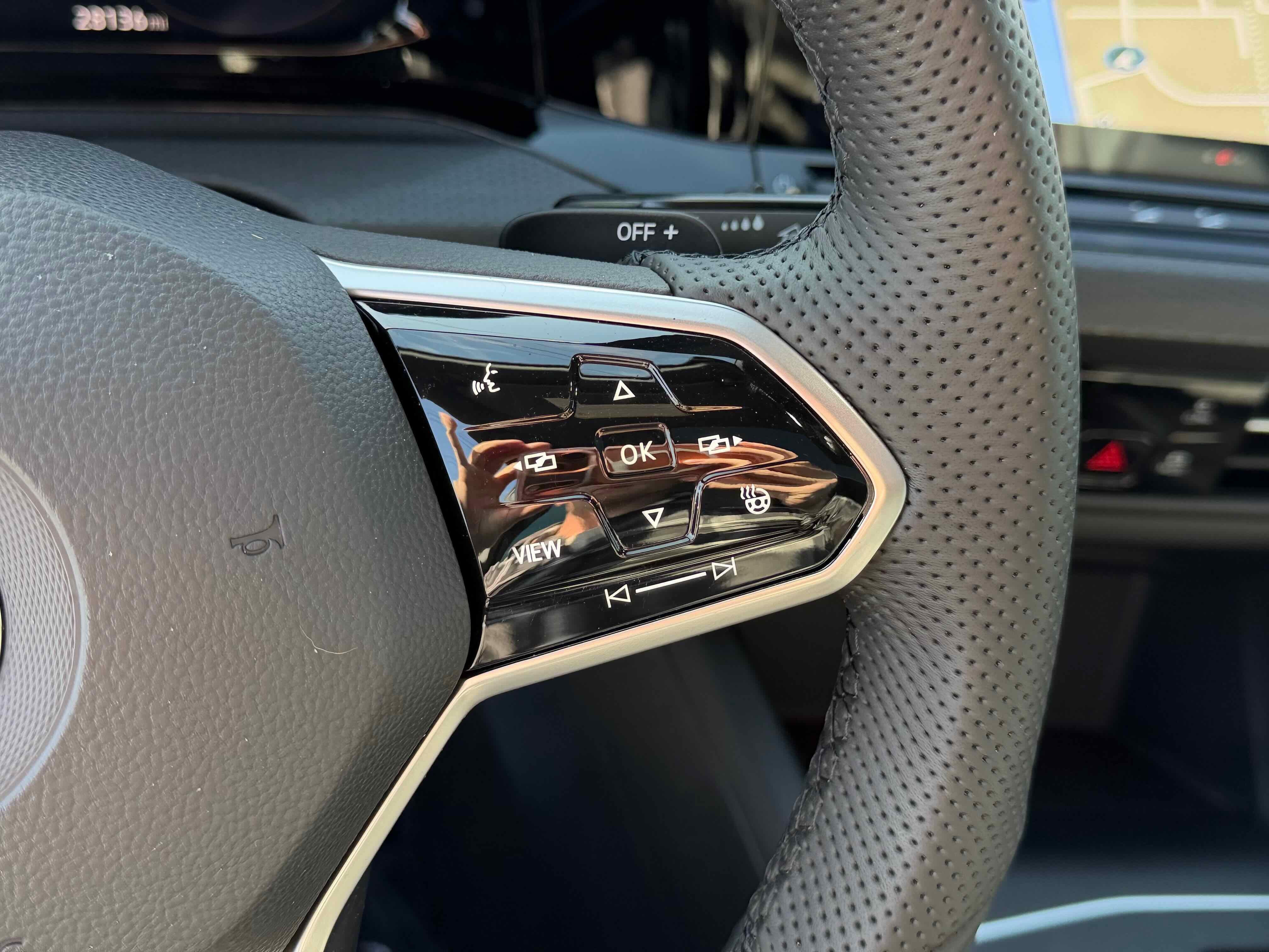 2022 Volkswagen Golf GTI SE