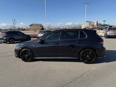 2022 Volkswagen Golf GTI SE