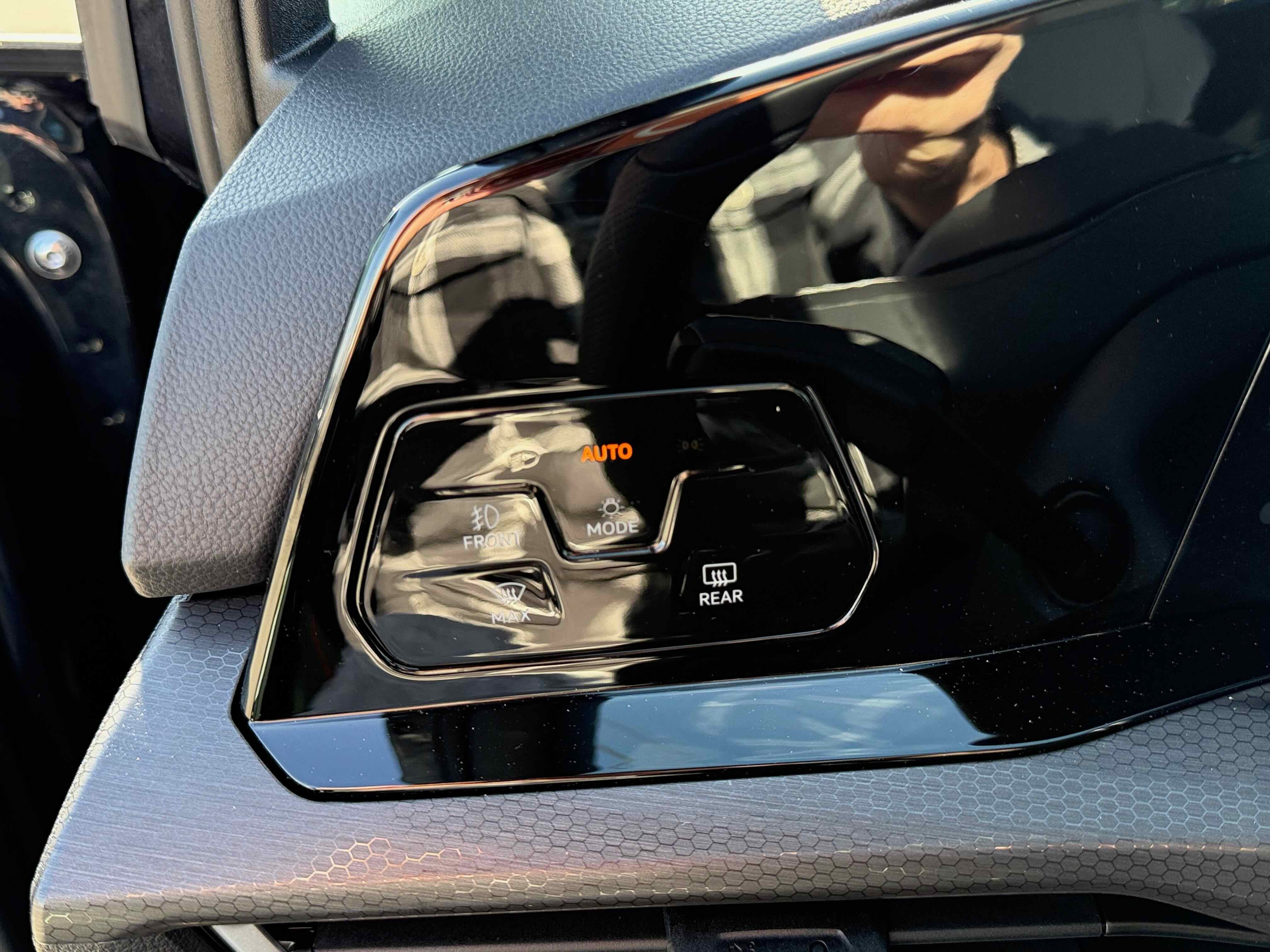 2022 Volkswagen Golf GTI SE