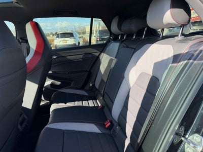 2022 Volkswagen Golf GTI SE