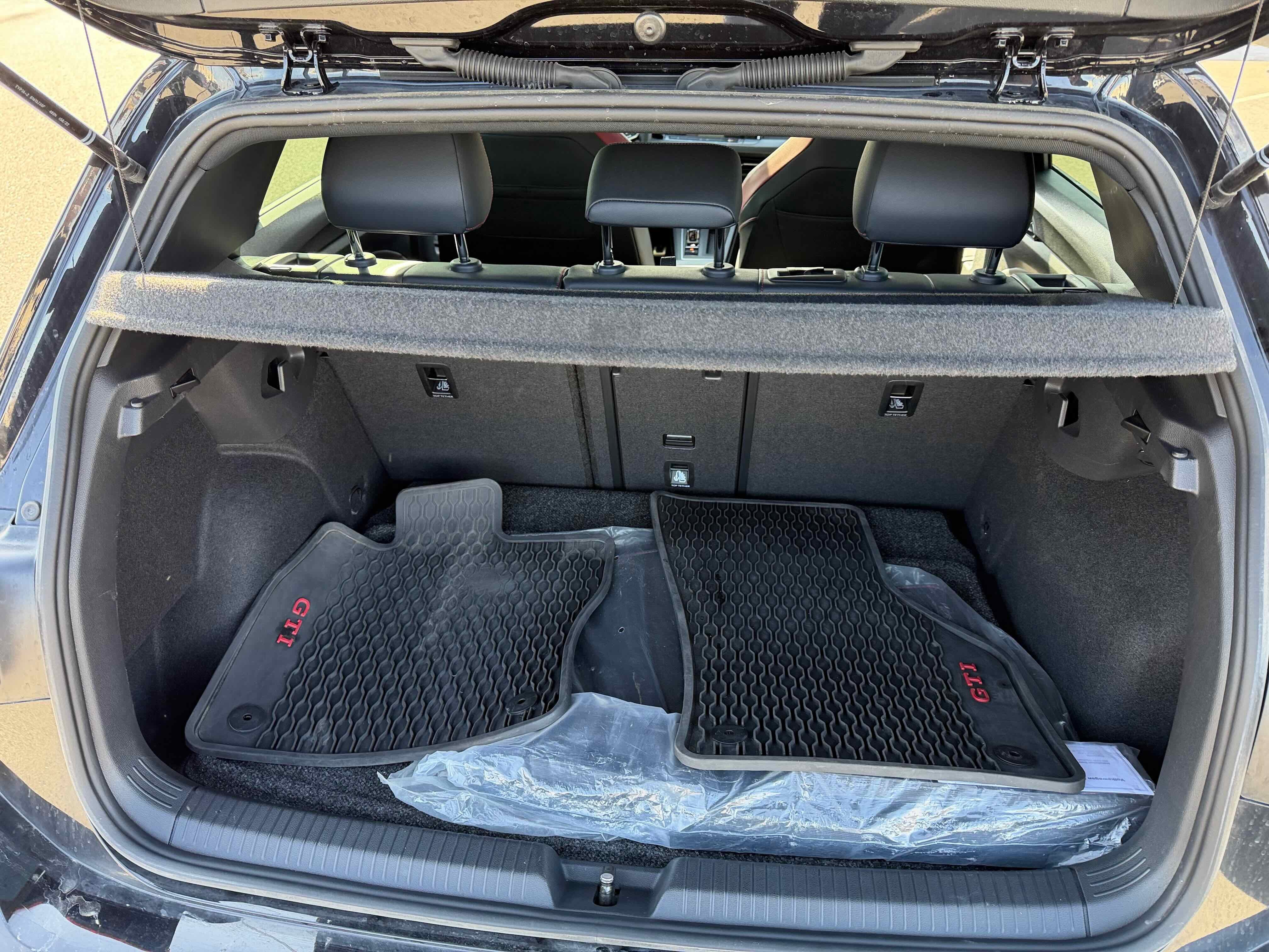 2022 Volkswagen Golf GTI SE