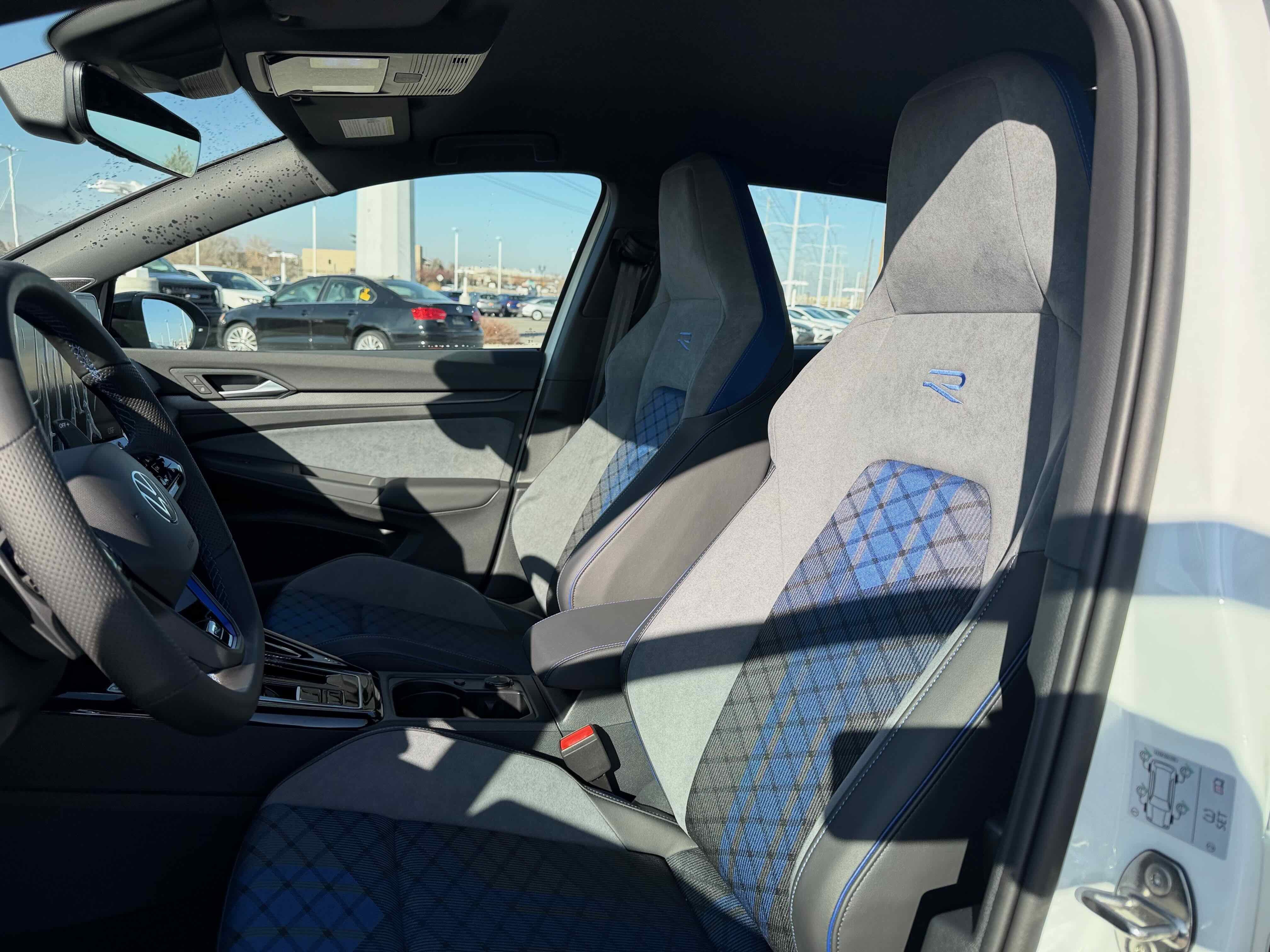 2026 Volkswagen Golf R 2.0T