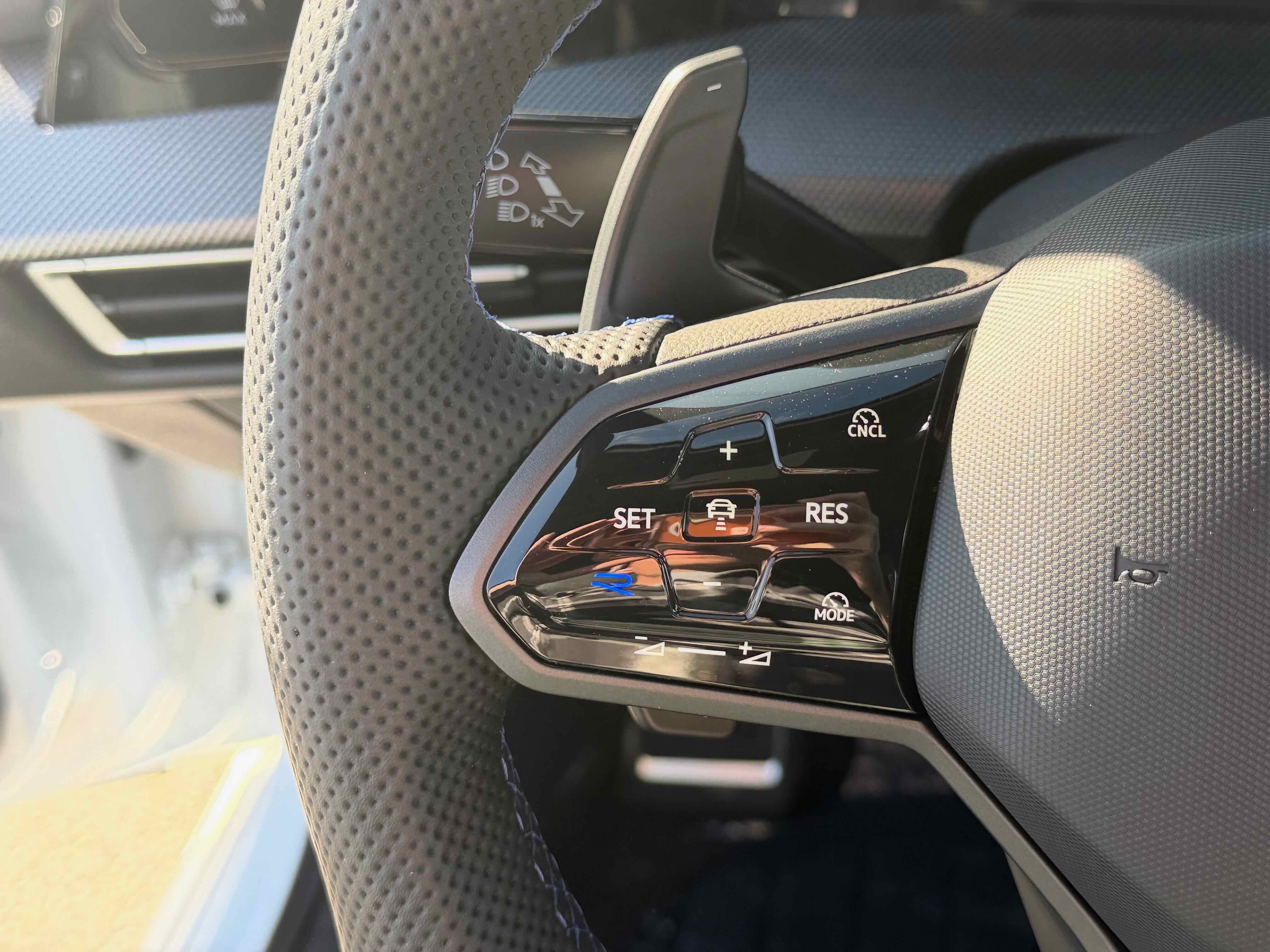 2026 Volkswagen Golf R 2.0T