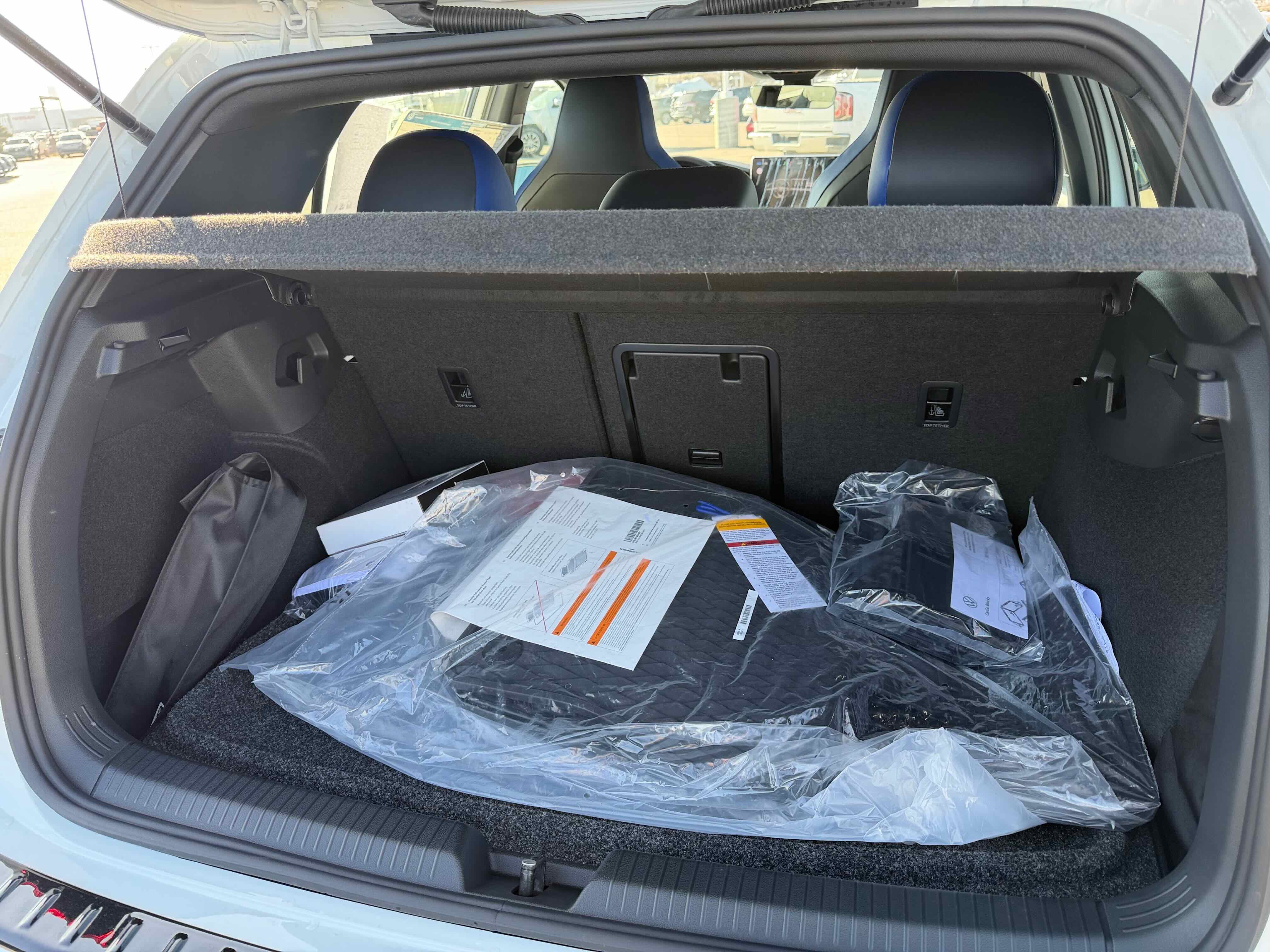 2026 Volkswagen Golf R 2.0T