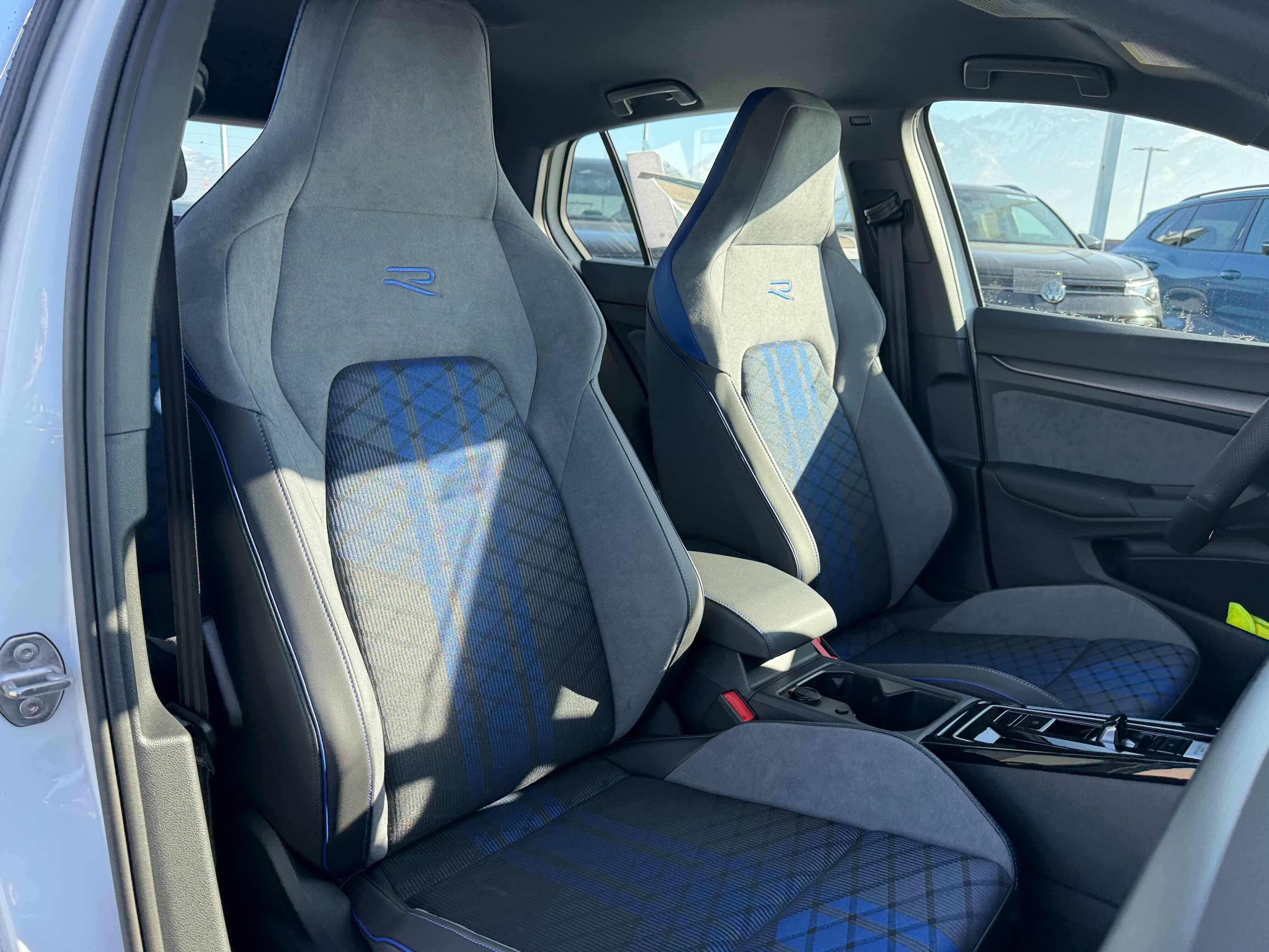 2026 Volkswagen Golf R 2.0T