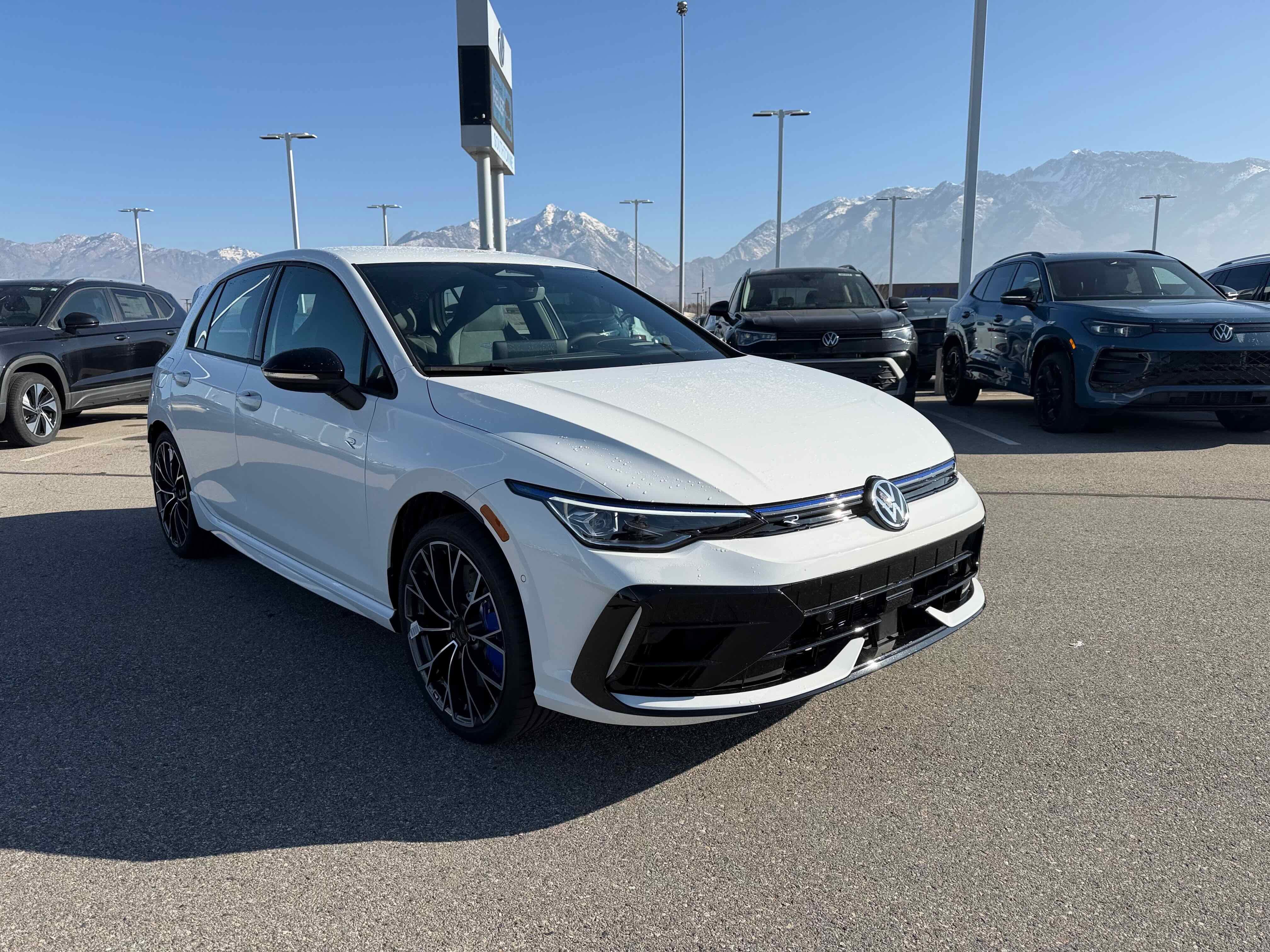 2026 Volkswagen Golf R 2.0T