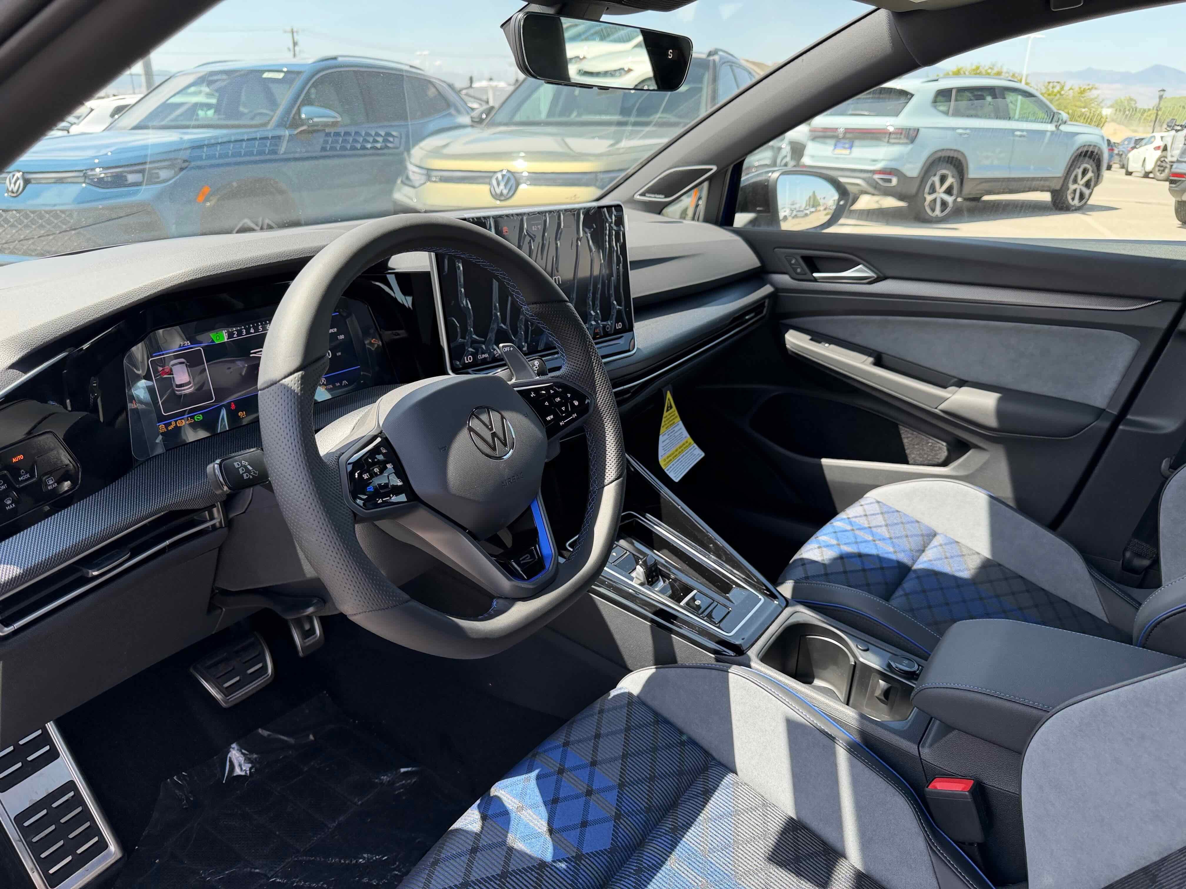 2026 Volkswagen Golf R 2.0T