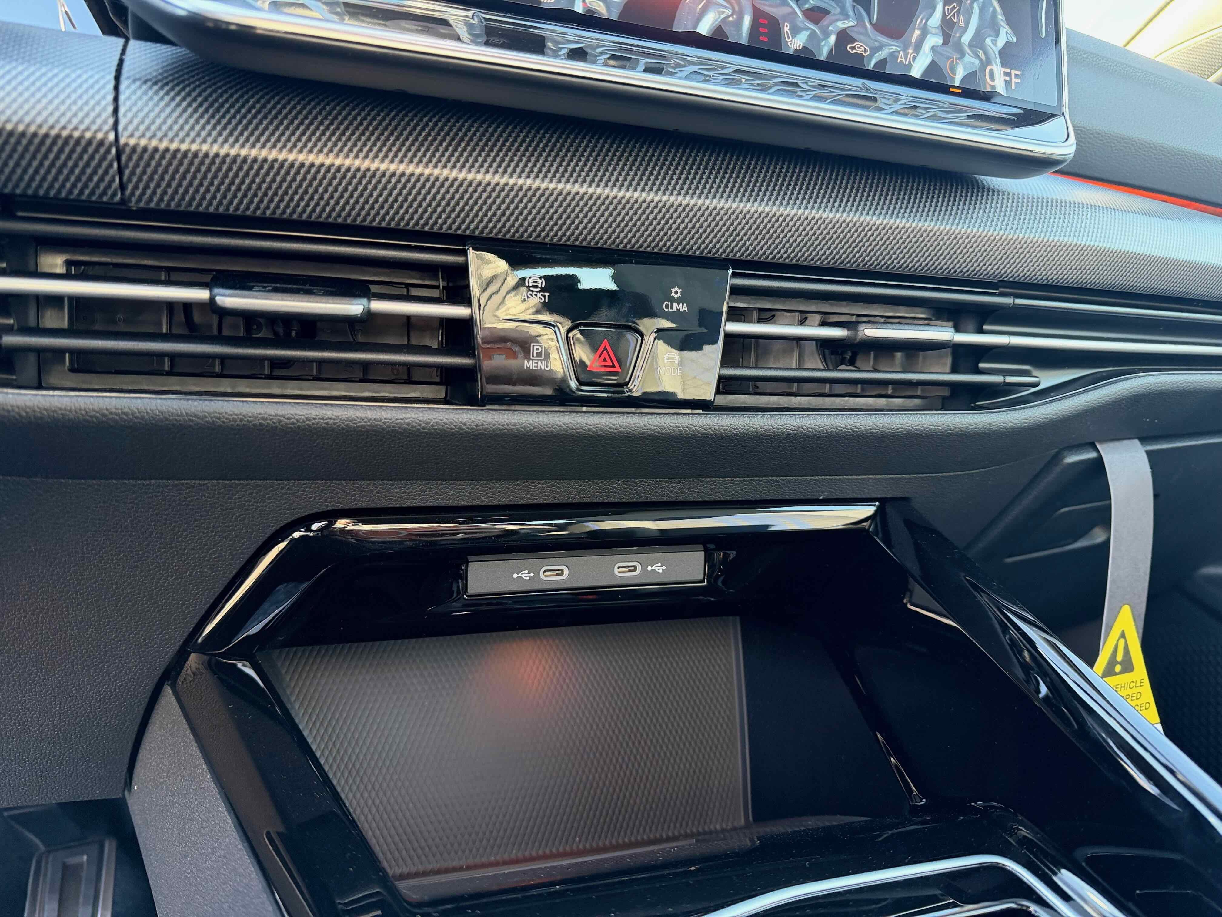 2026 Volkswagen Golf R 2.0T