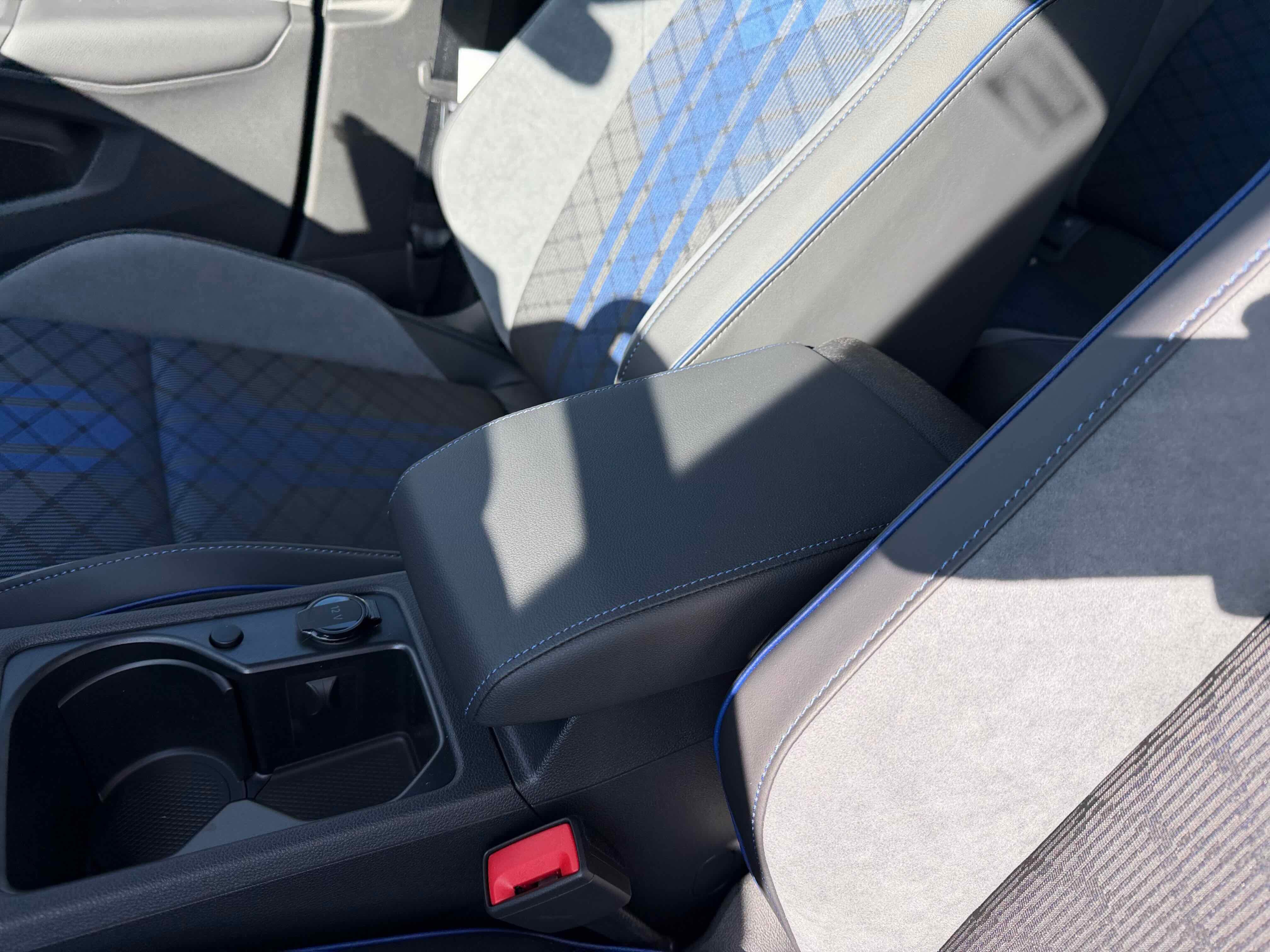 2026 Volkswagen Golf R 2.0T