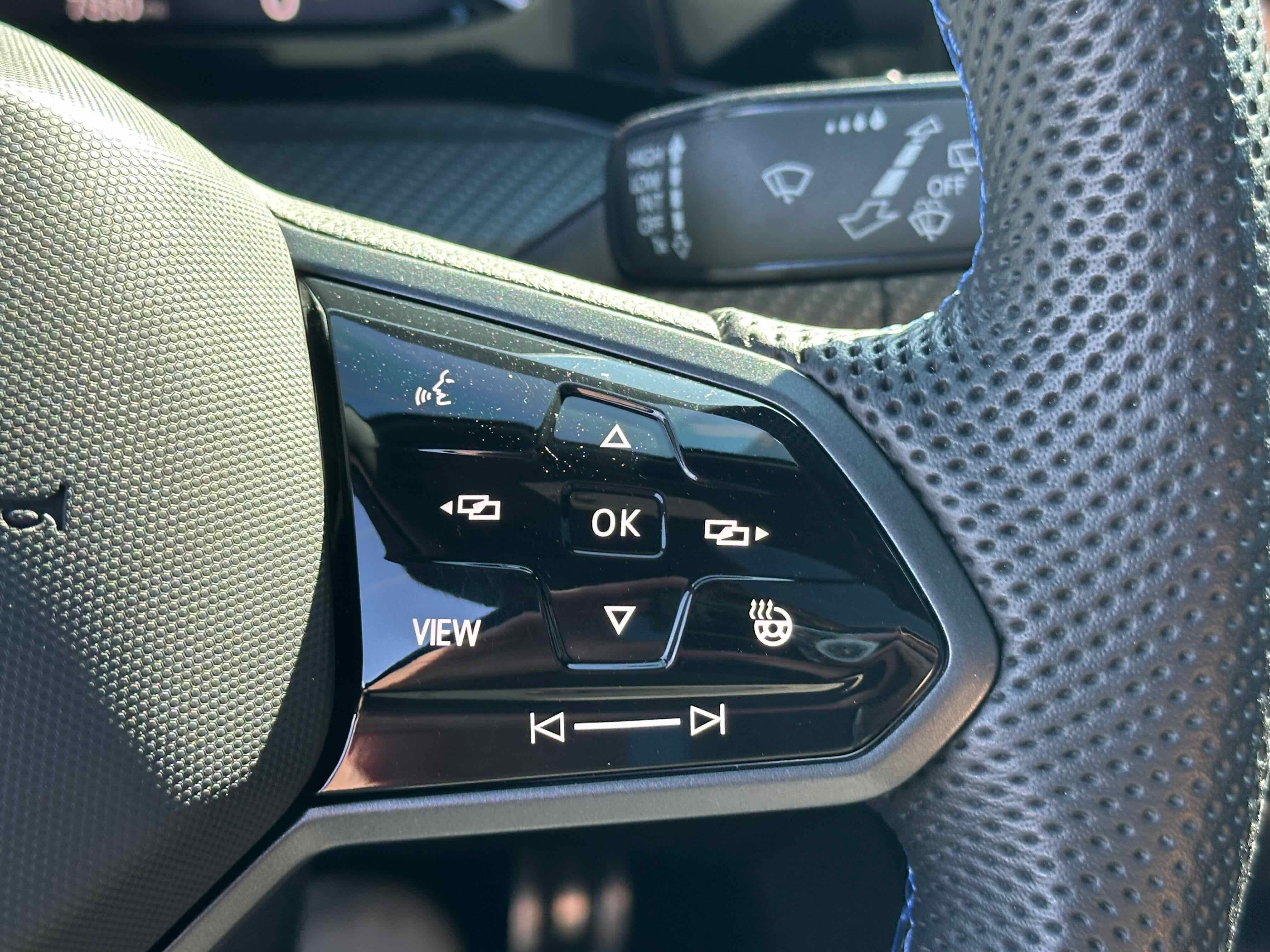 2024 Volkswagen Golf R 2.0T