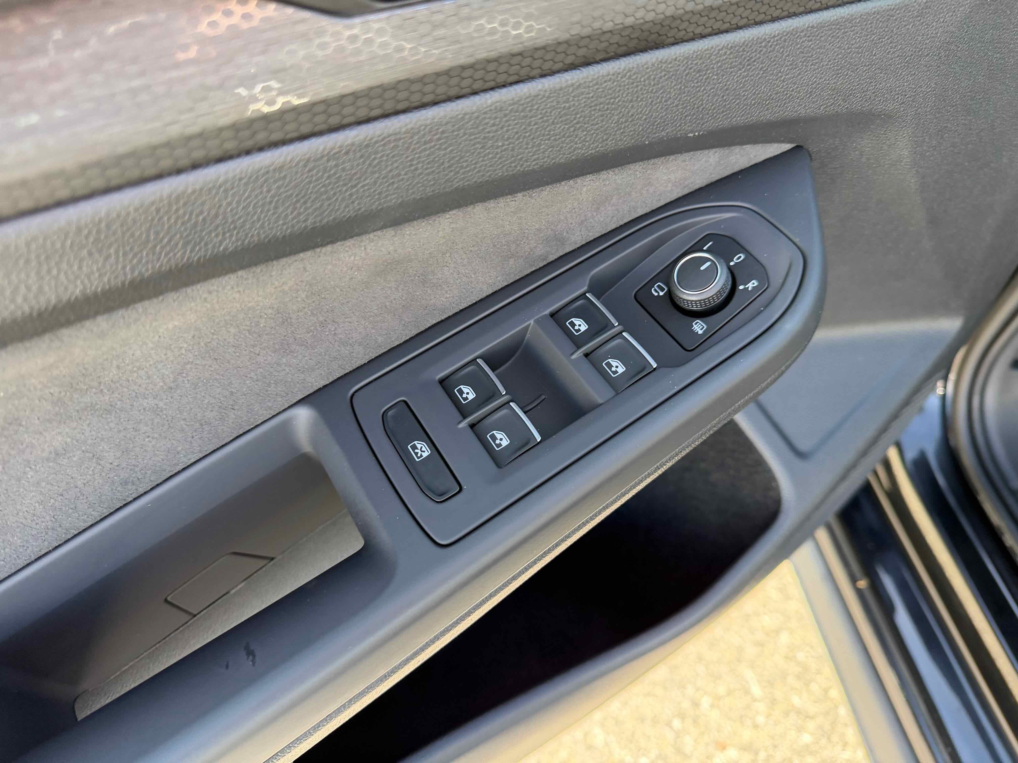 2024 Volkswagen Golf GTI 380 SE