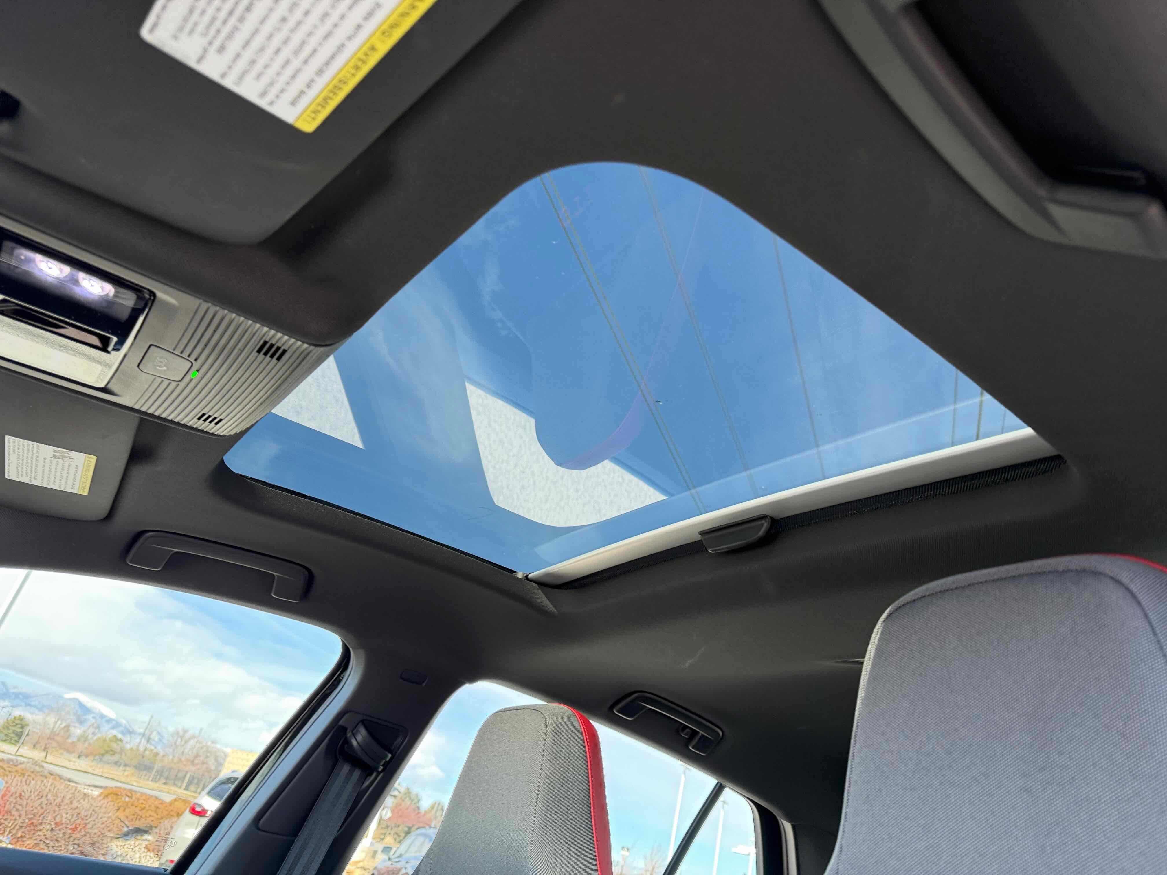 2024 Volkswagen Golf GTI 380 SE