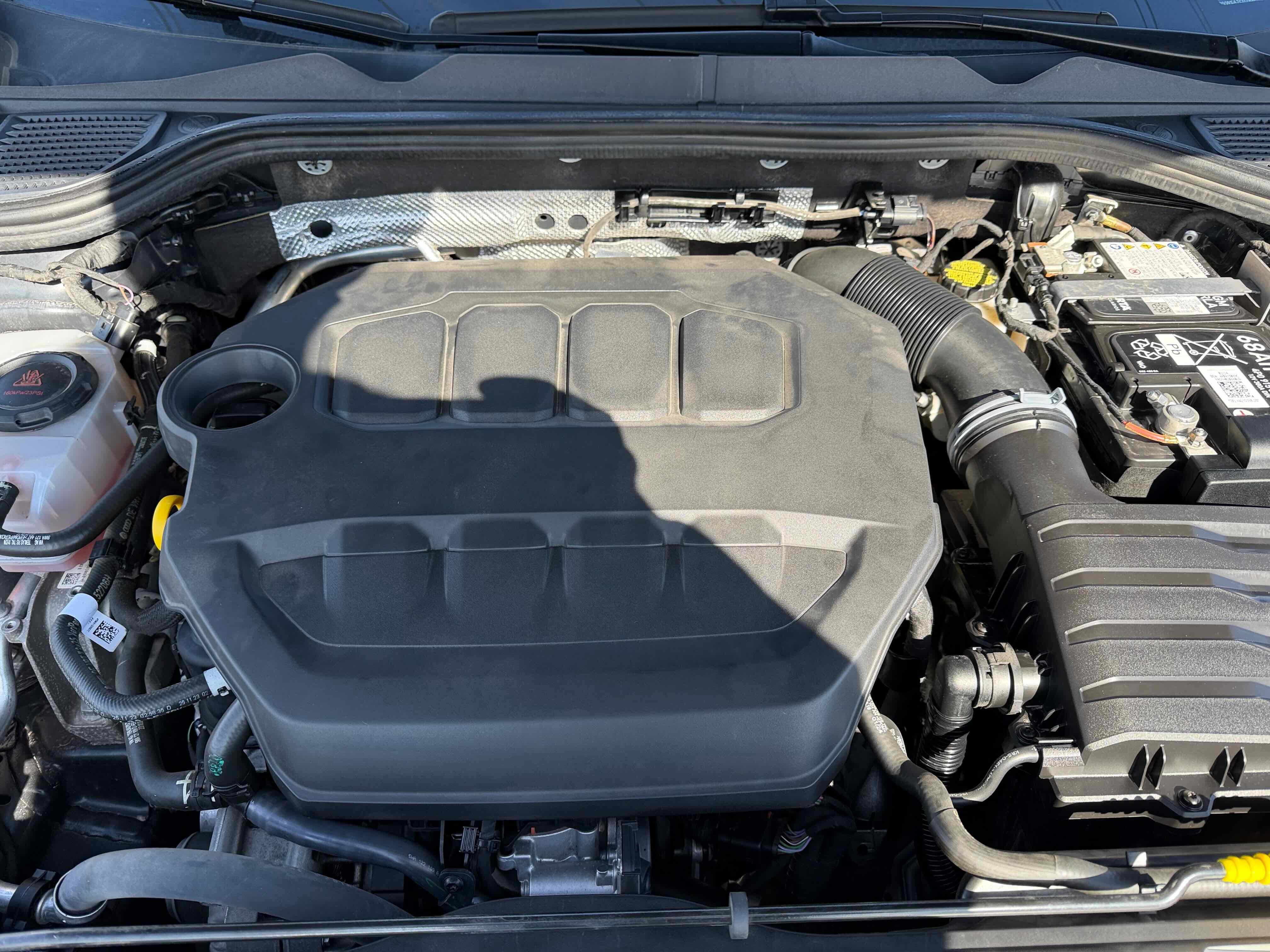 2024 Volkswagen Golf GTI 380 SE