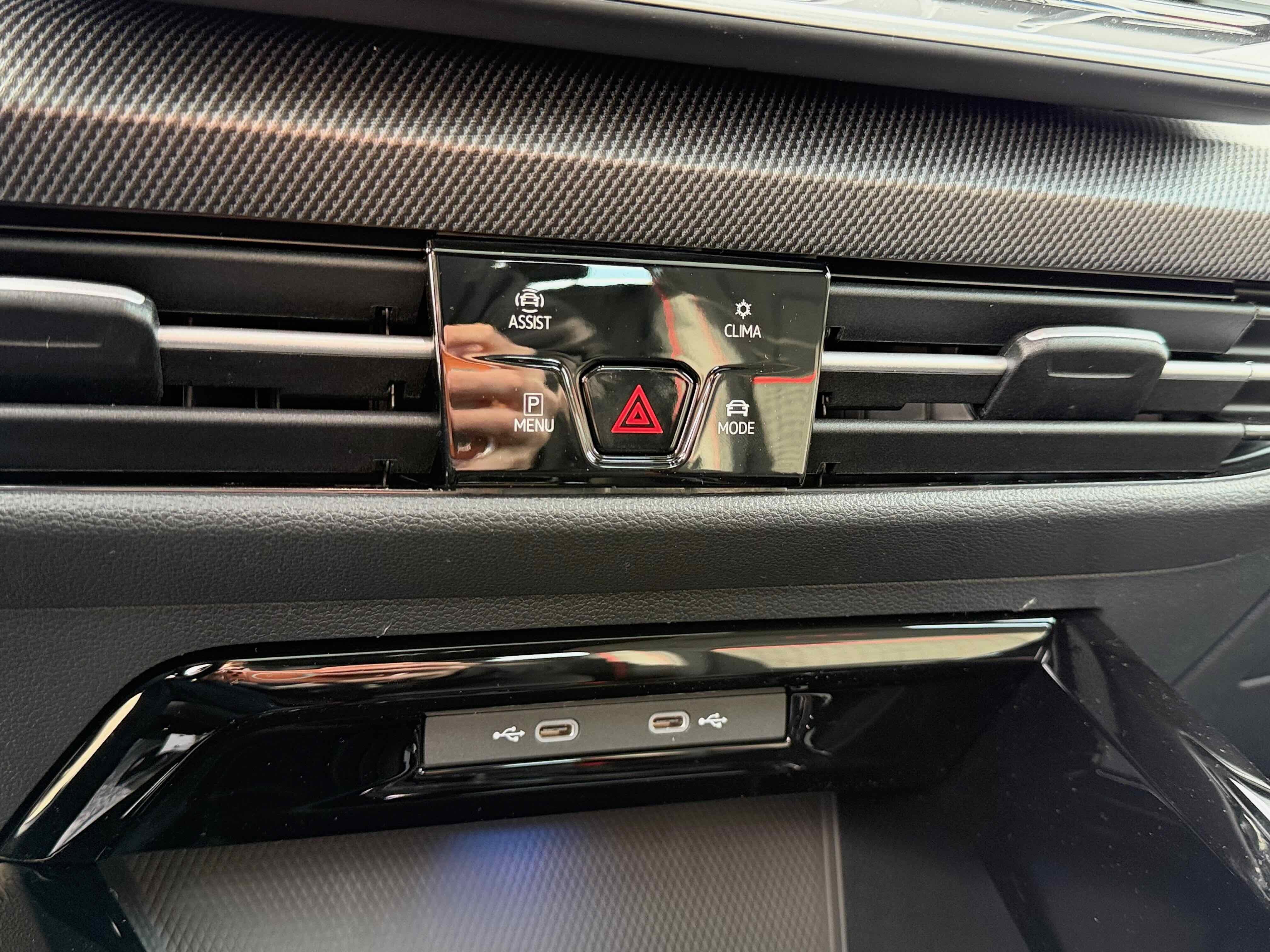 2026 Volkswagen Golf GTI SE