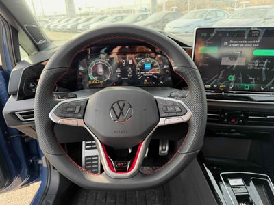 2026 Volkswagen Golf GTI SE
