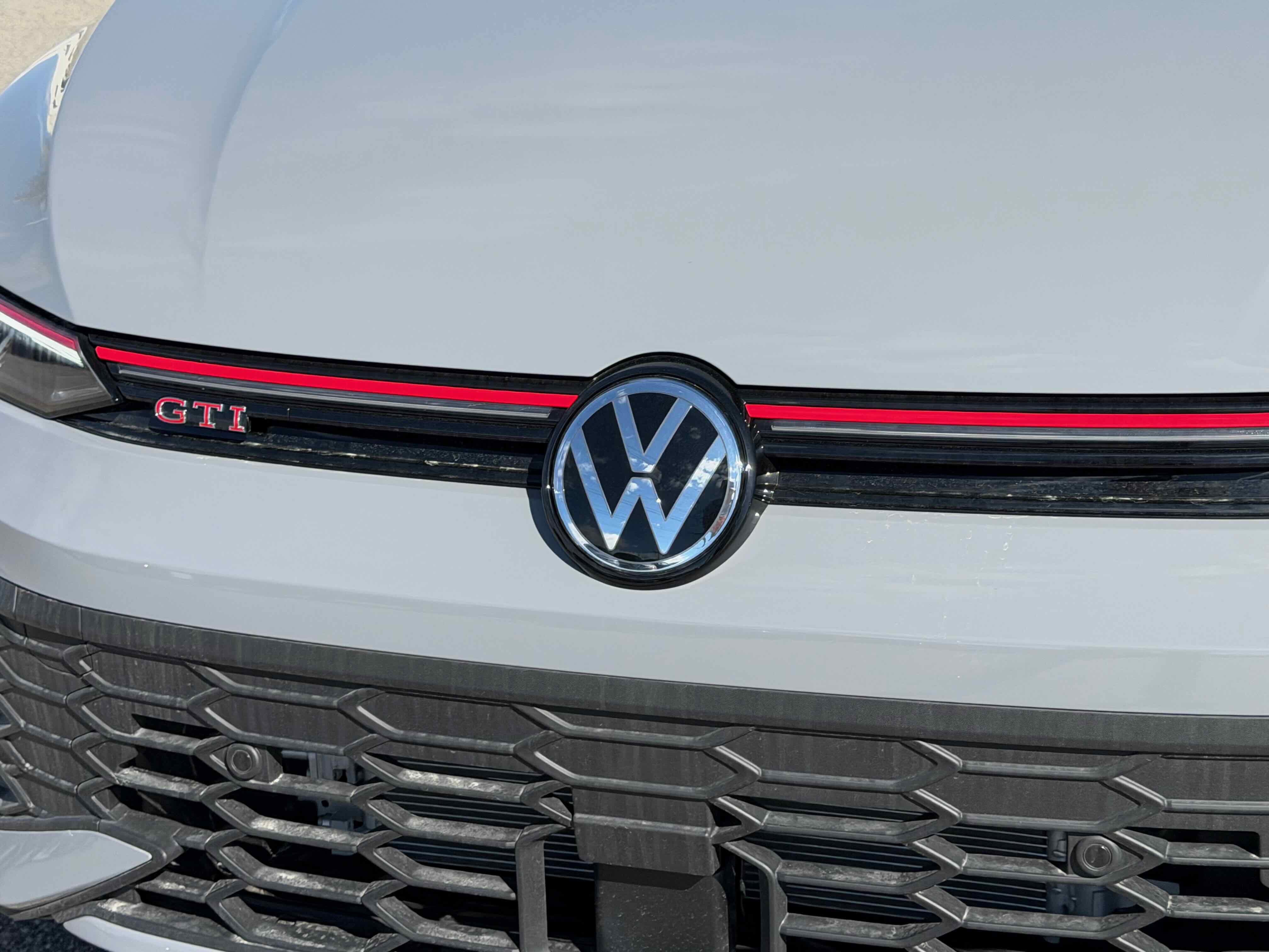 2026 Volkswagen Golf GTI SE