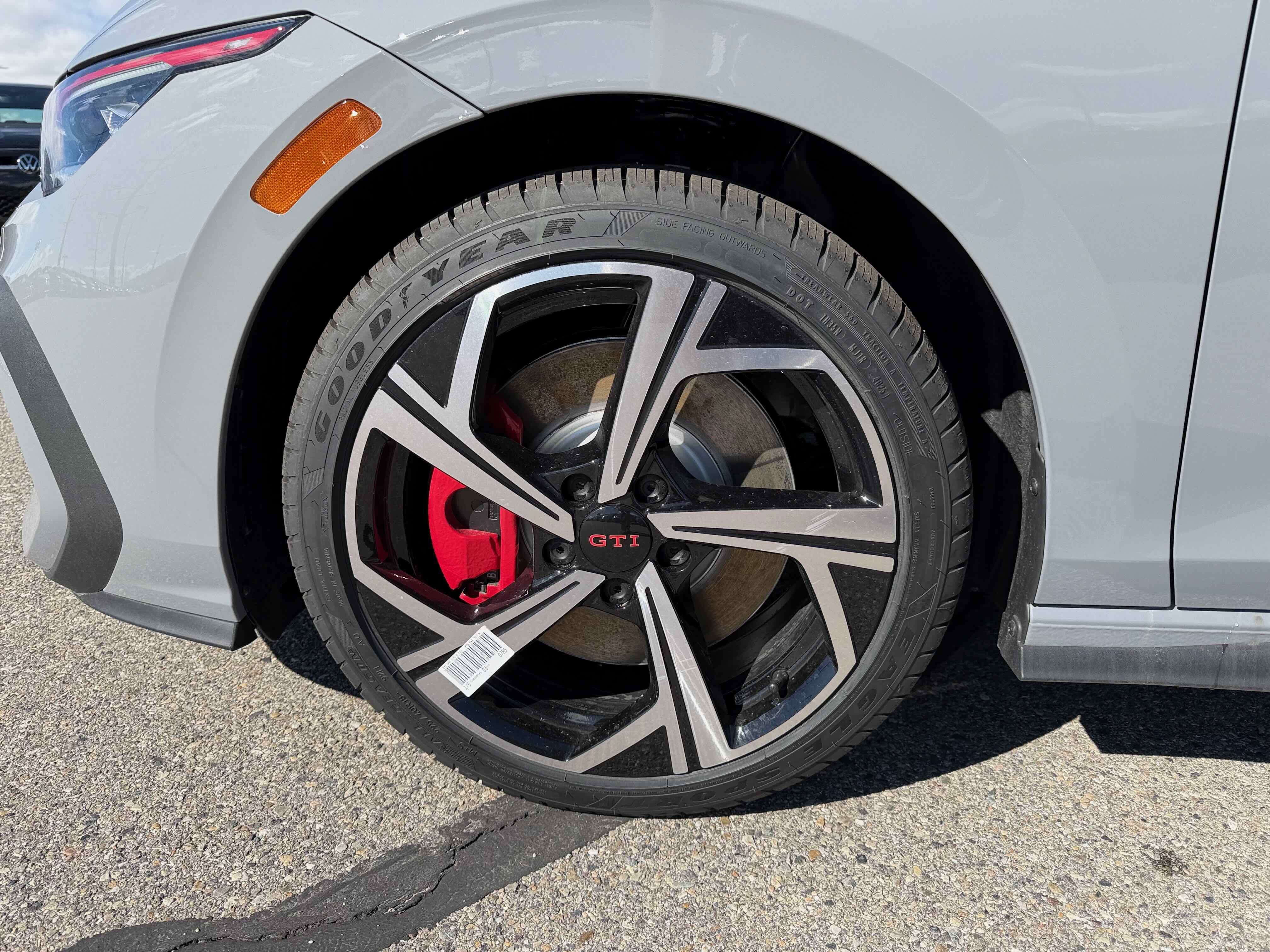 2026 Volkswagen Golf GTI SE