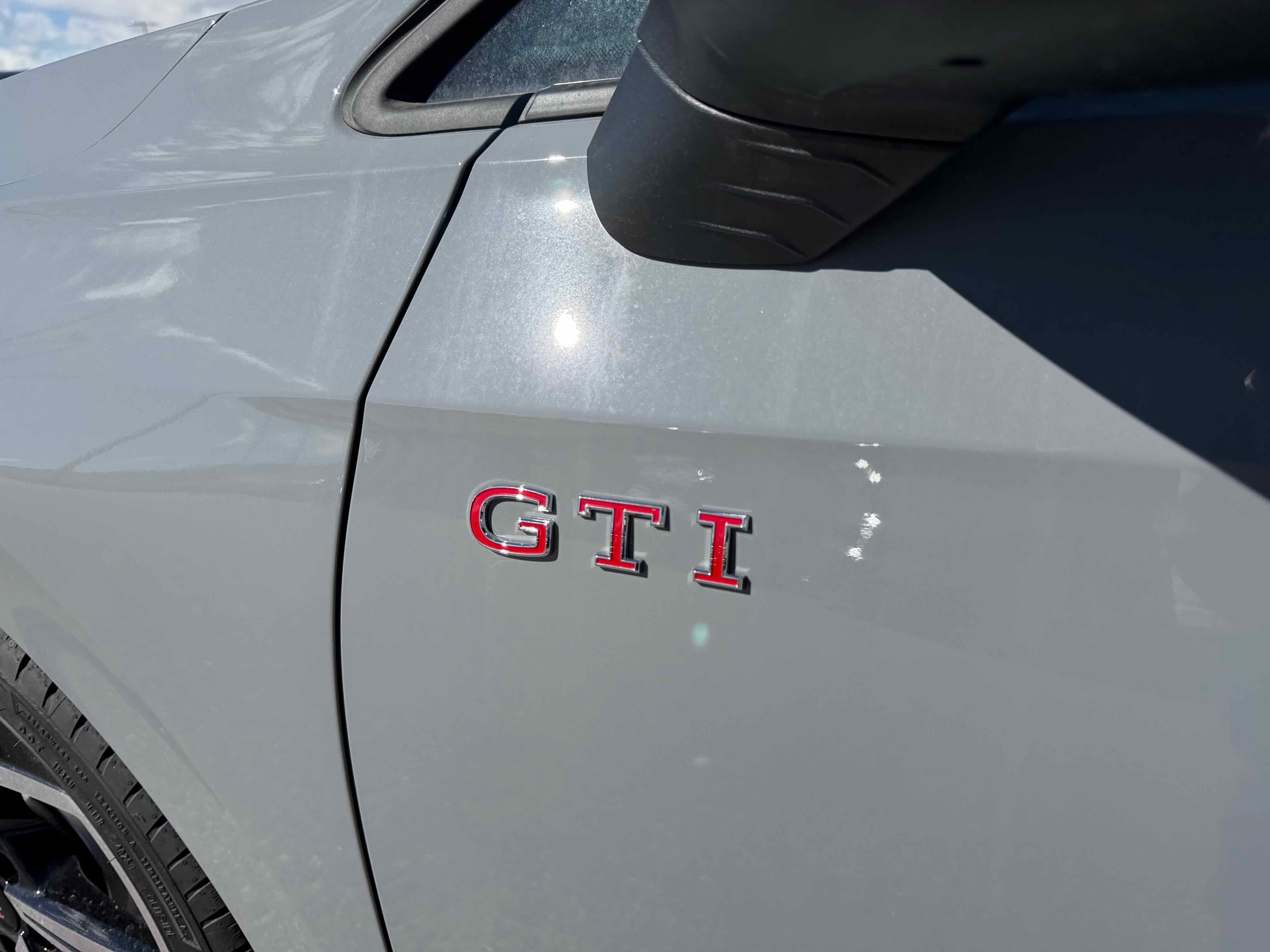 2026 Volkswagen Golf GTI SE