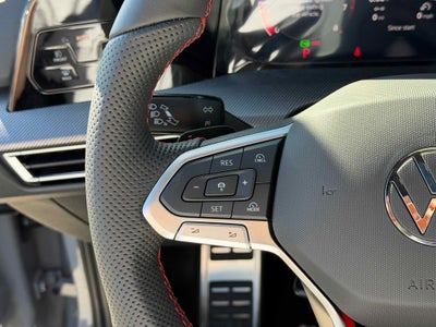 2026 Volkswagen Golf GTI SE