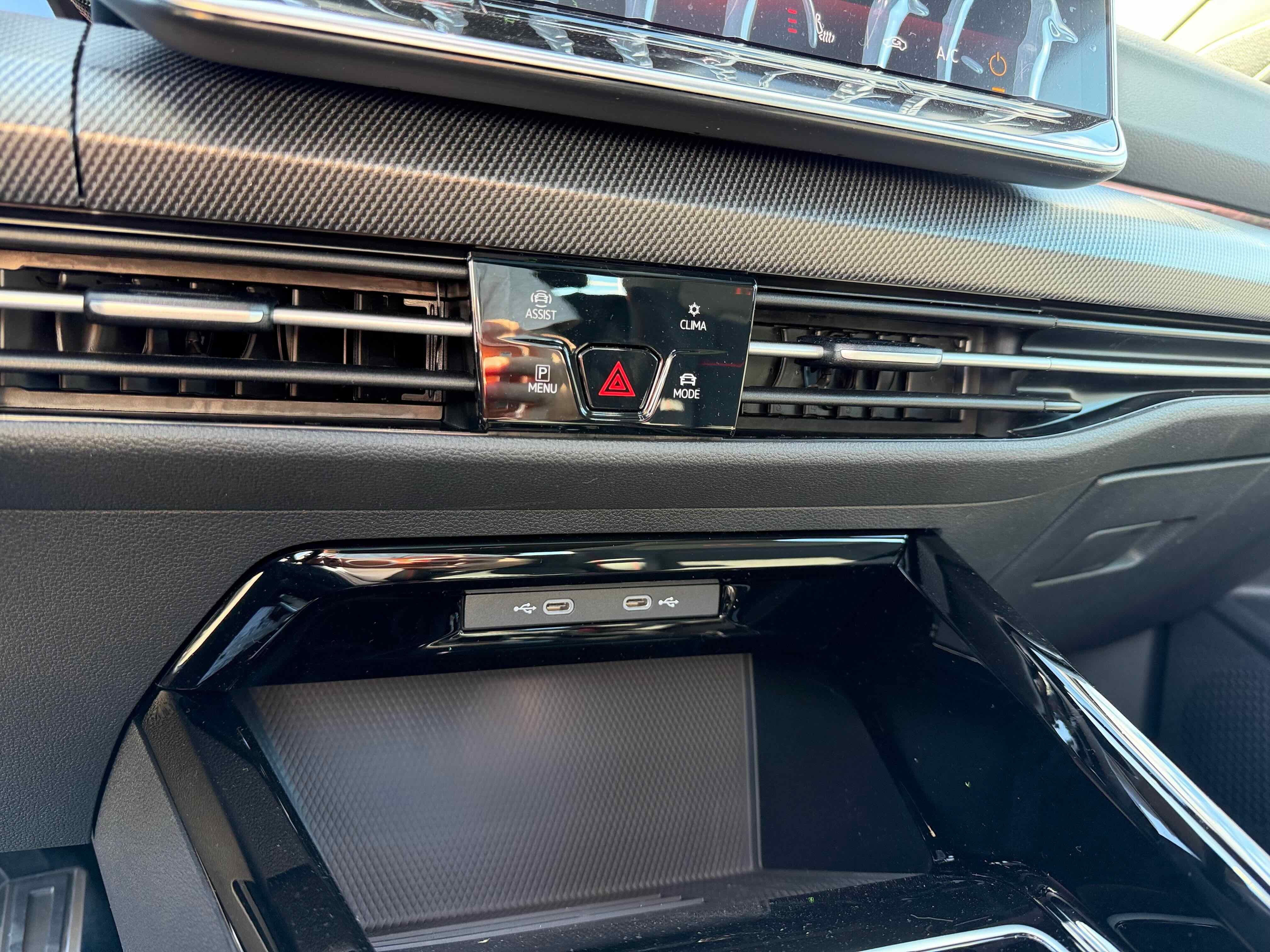 2026 Volkswagen Golf GTI SE