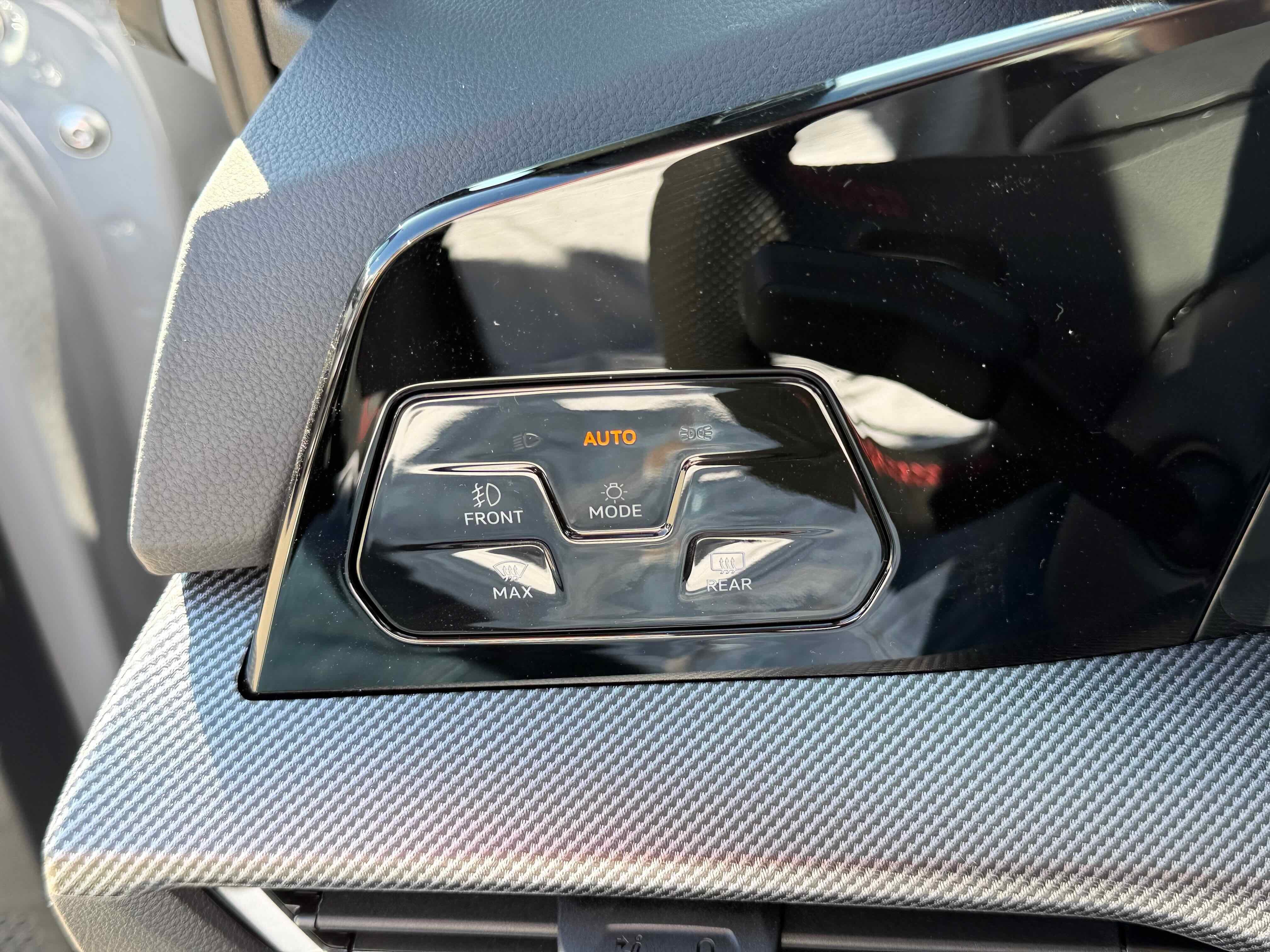 2026 Volkswagen Golf GTI SE