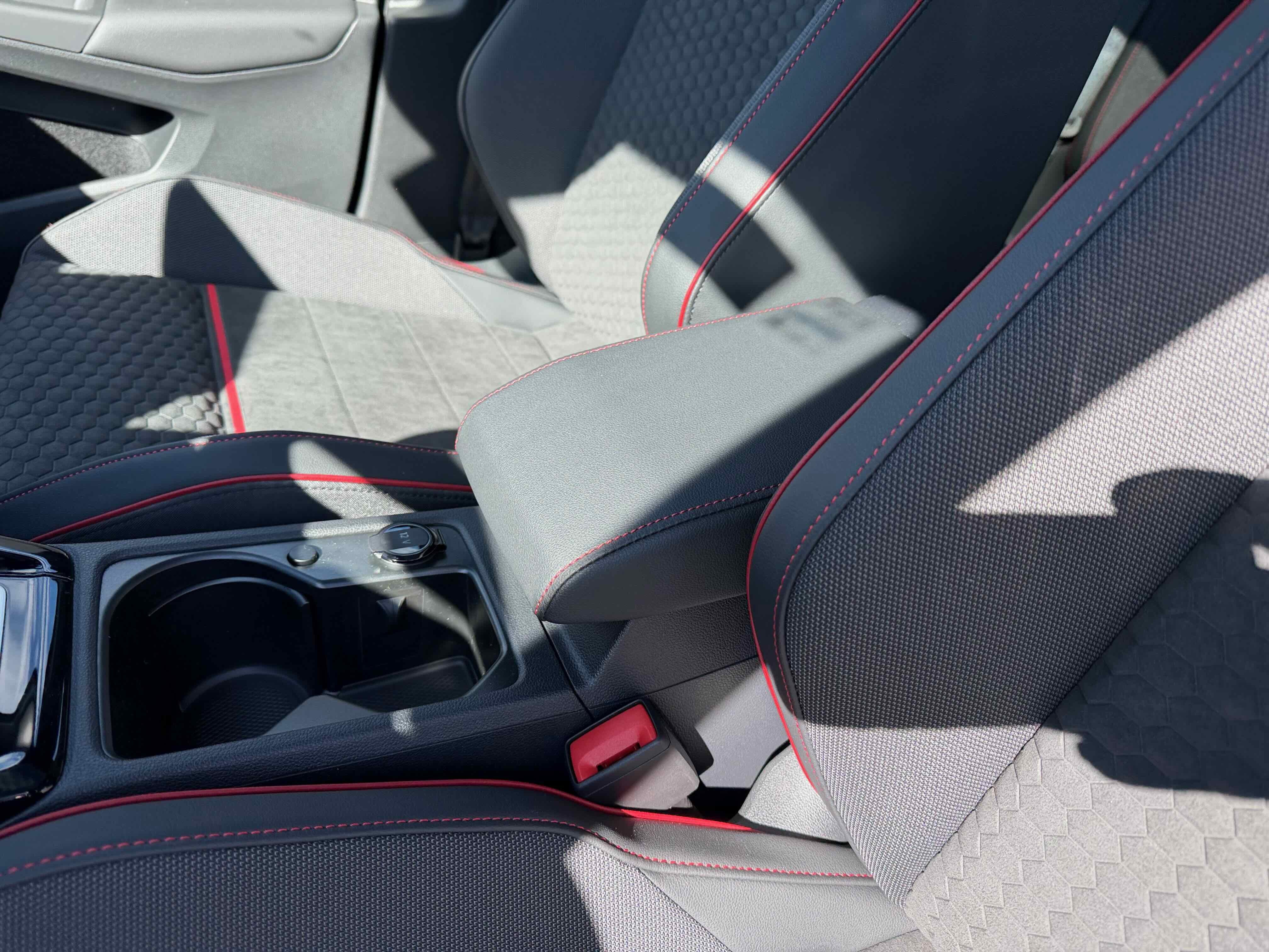 2026 Volkswagen Golf GTI SE