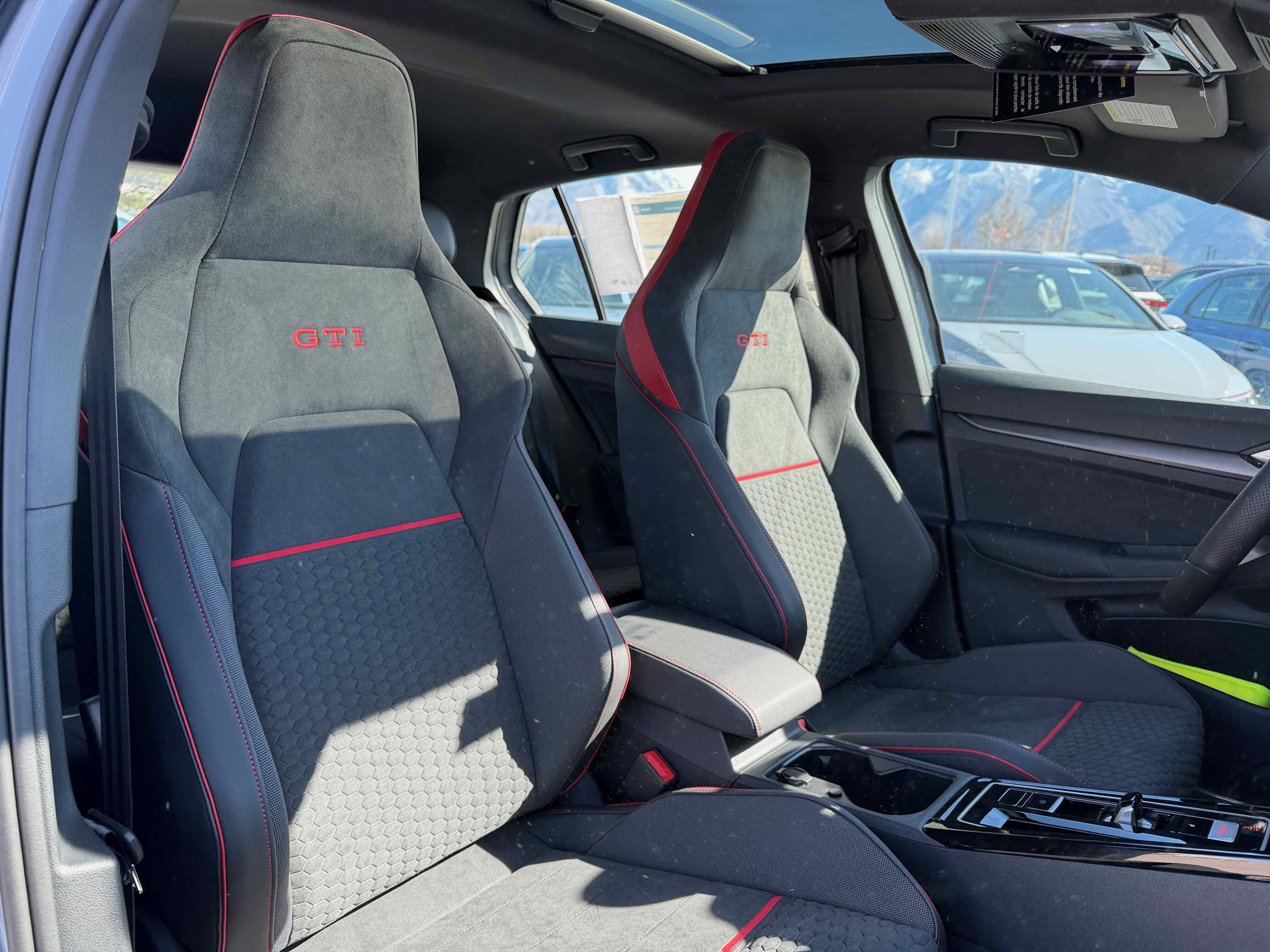 2026 Volkswagen Golf GTI SE