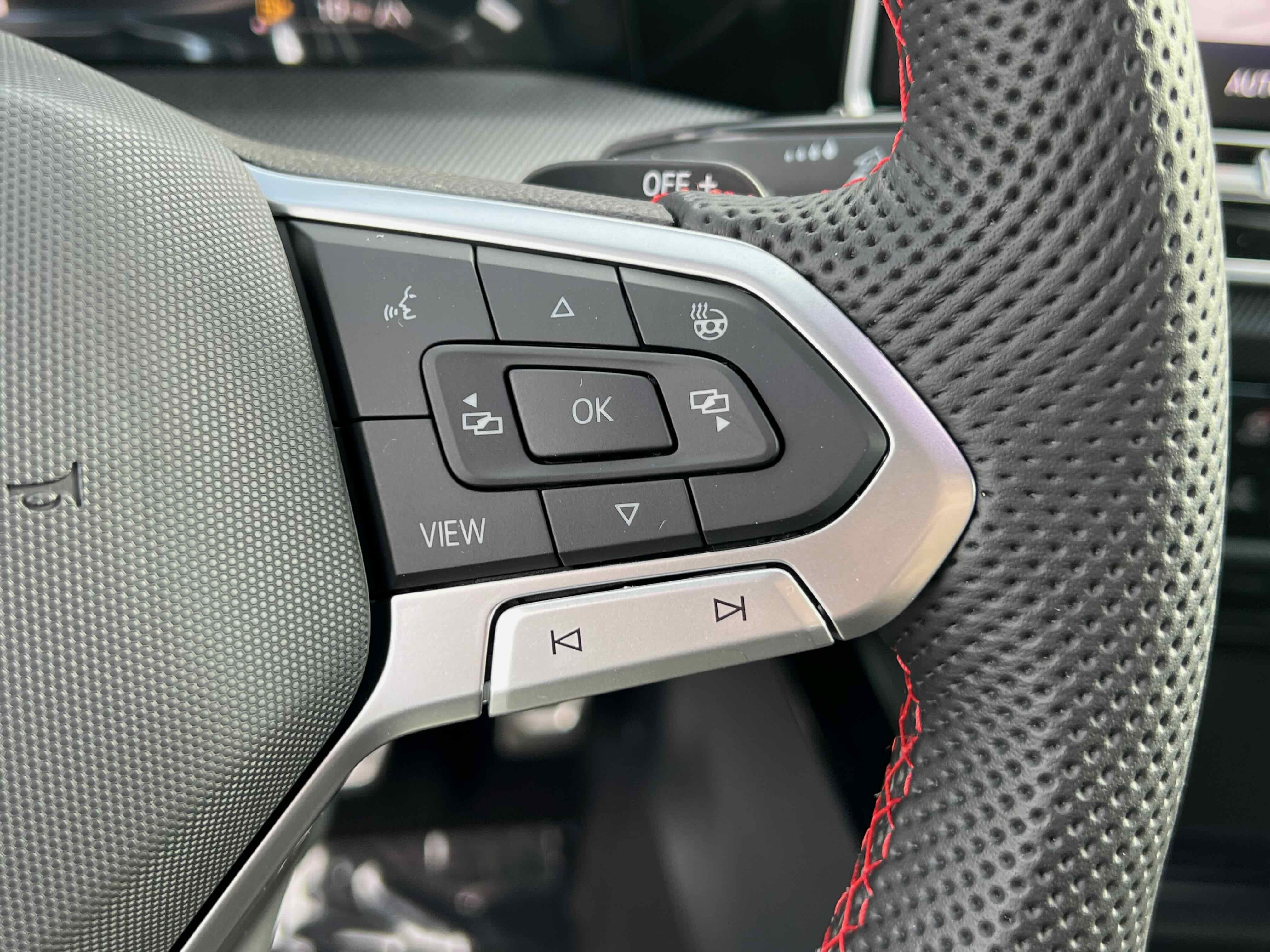 2026 Volkswagen Golf GTI SE