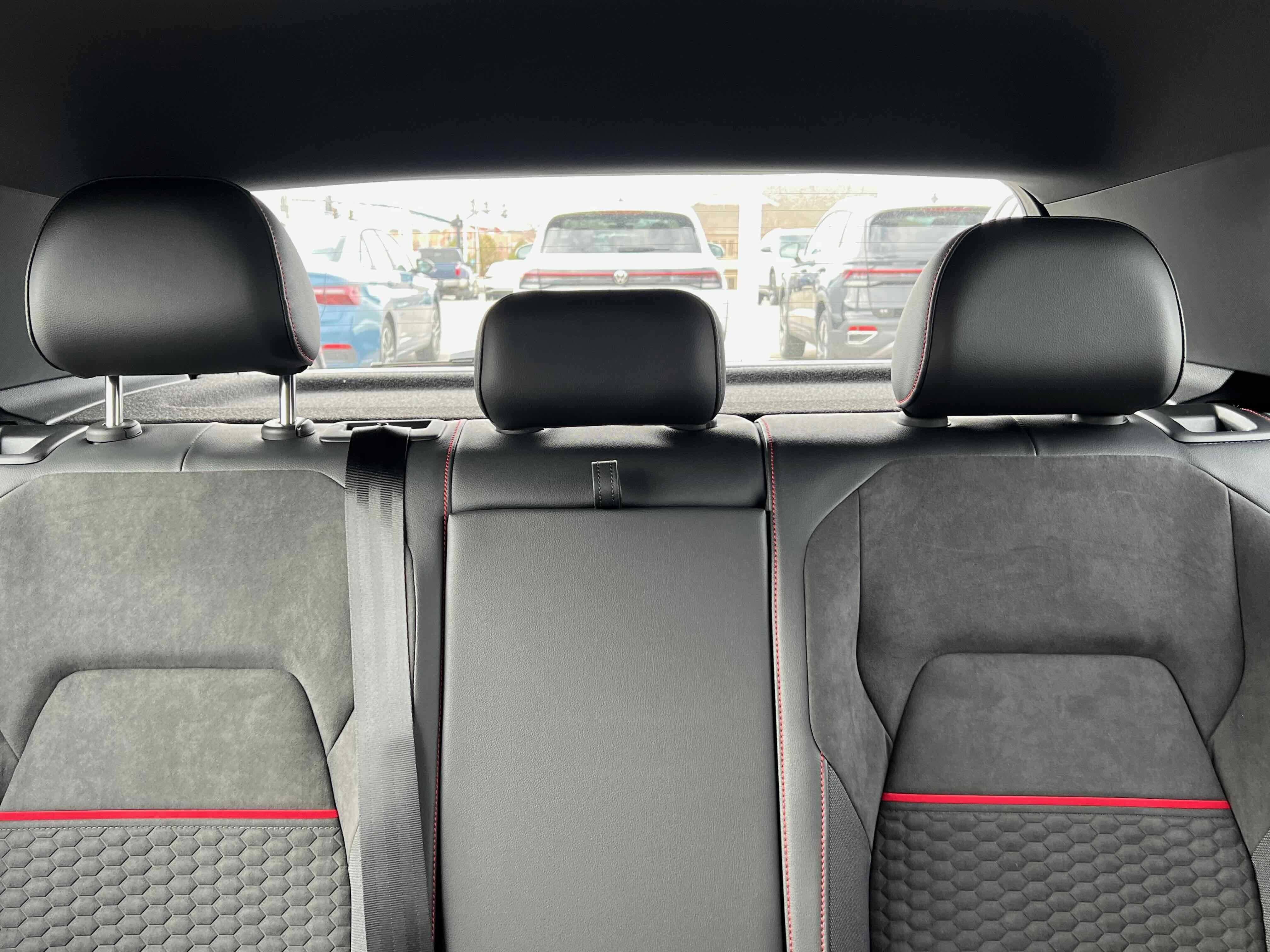 2026 Volkswagen Golf GTI SE