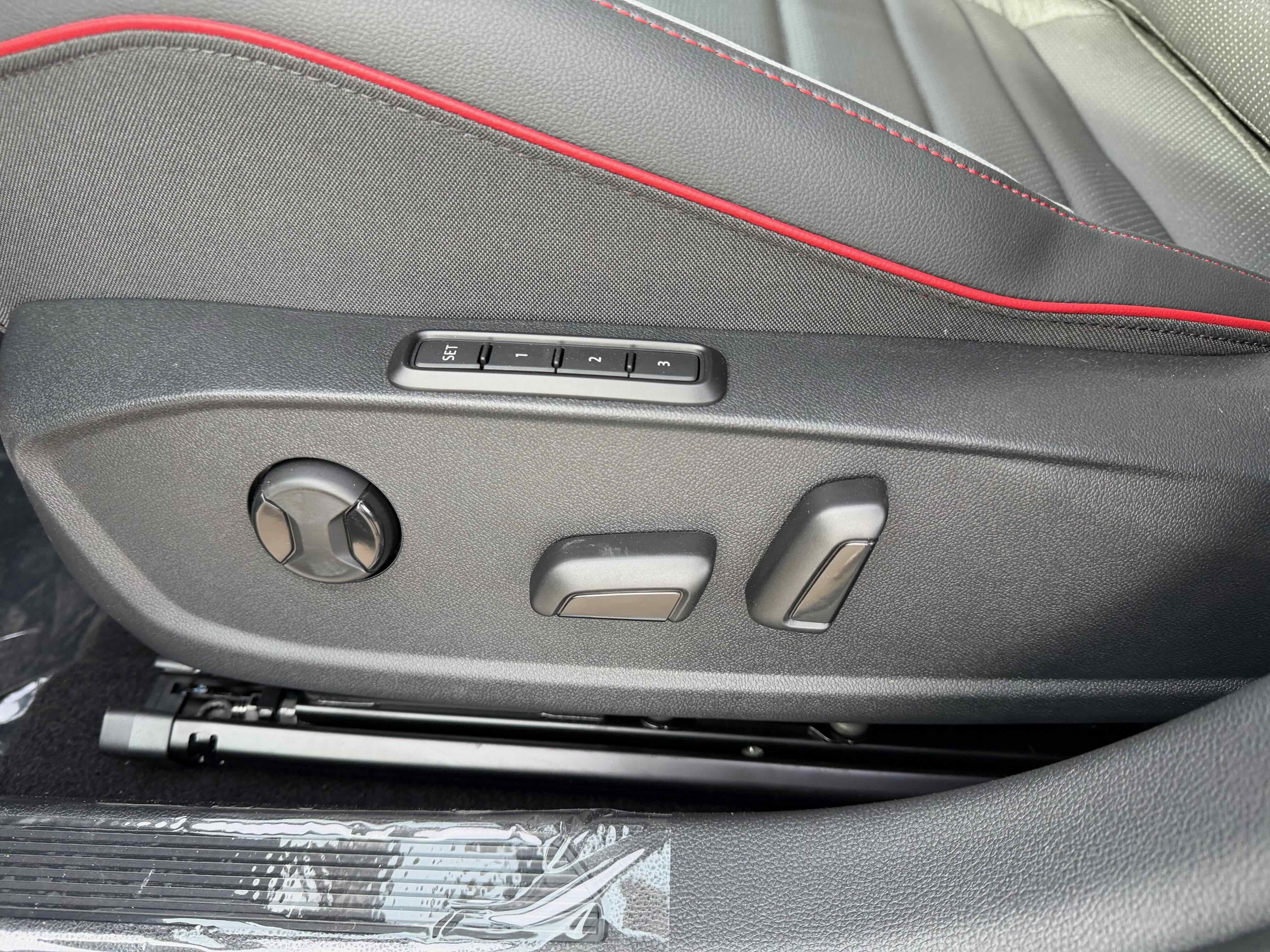 2026 Volkswagen Golf GTI Autobahn