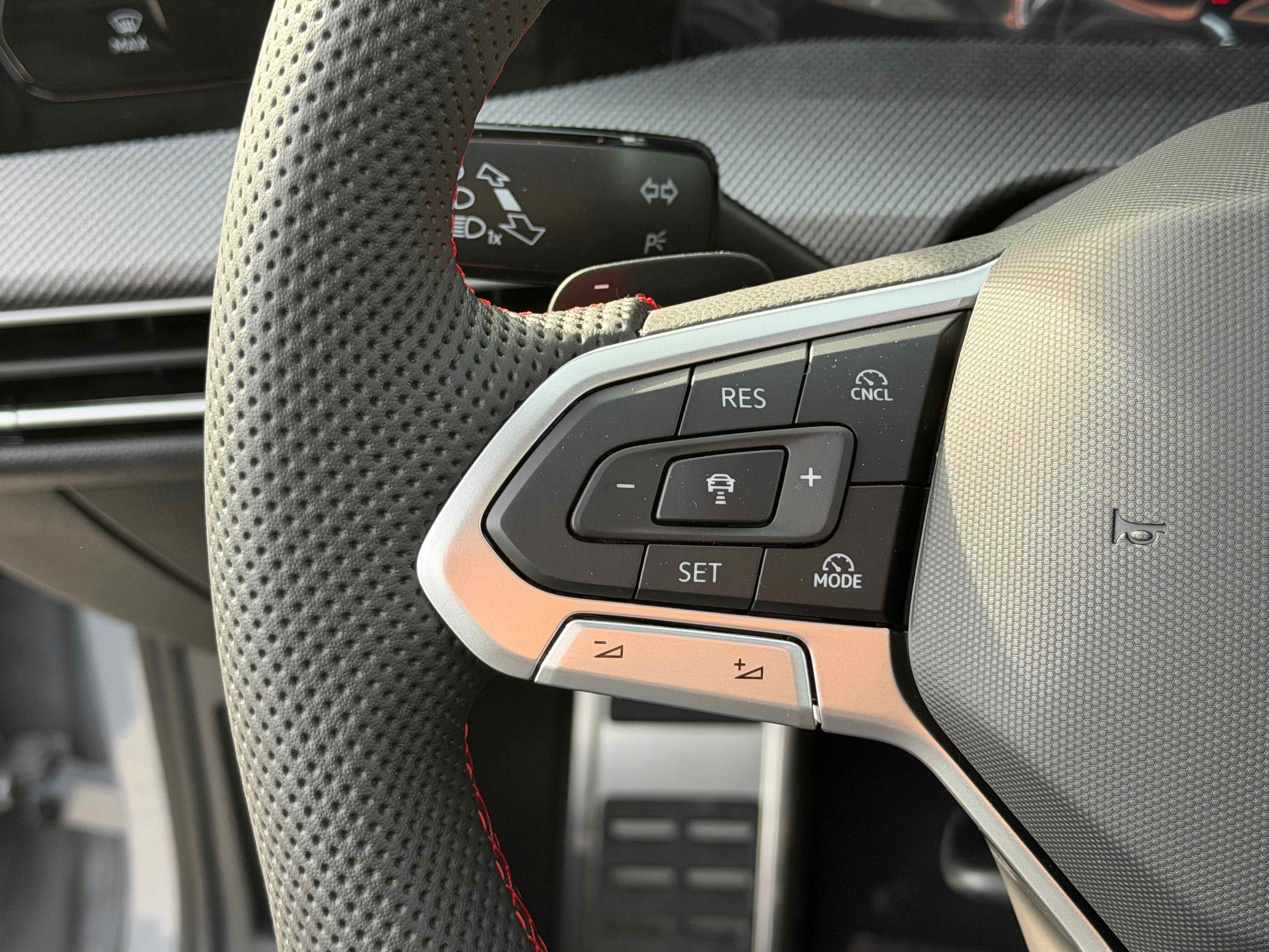 2026 Volkswagen Golf GTI Autobahn