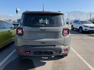 2022 Jeep Renegade Trailhawk